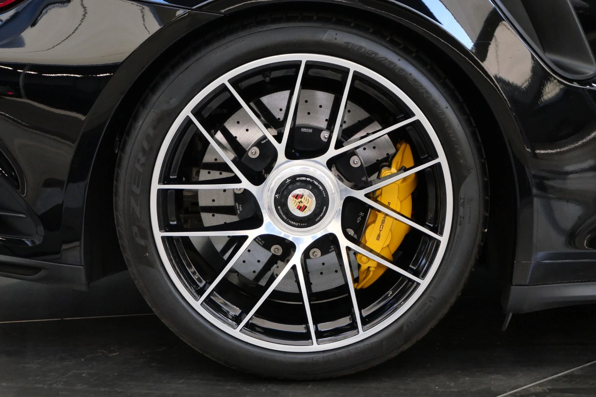 mph038_3232444833_Used_2019_Porsche_911_Turbo_S_Cabriolet_1756135575_794e2efb68