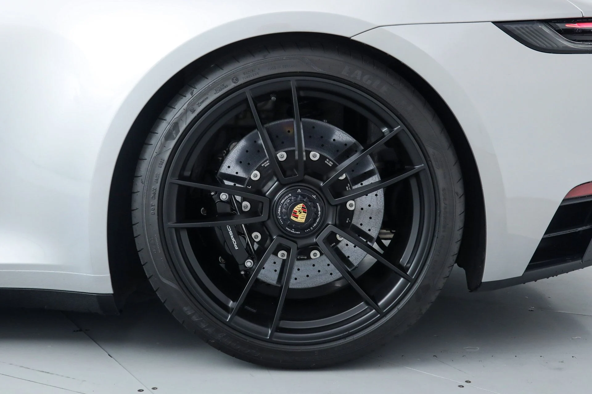 mph038_3234151717_fa6b1aff6b3fb86bd3f94e22450e343d_a8dc1b0500