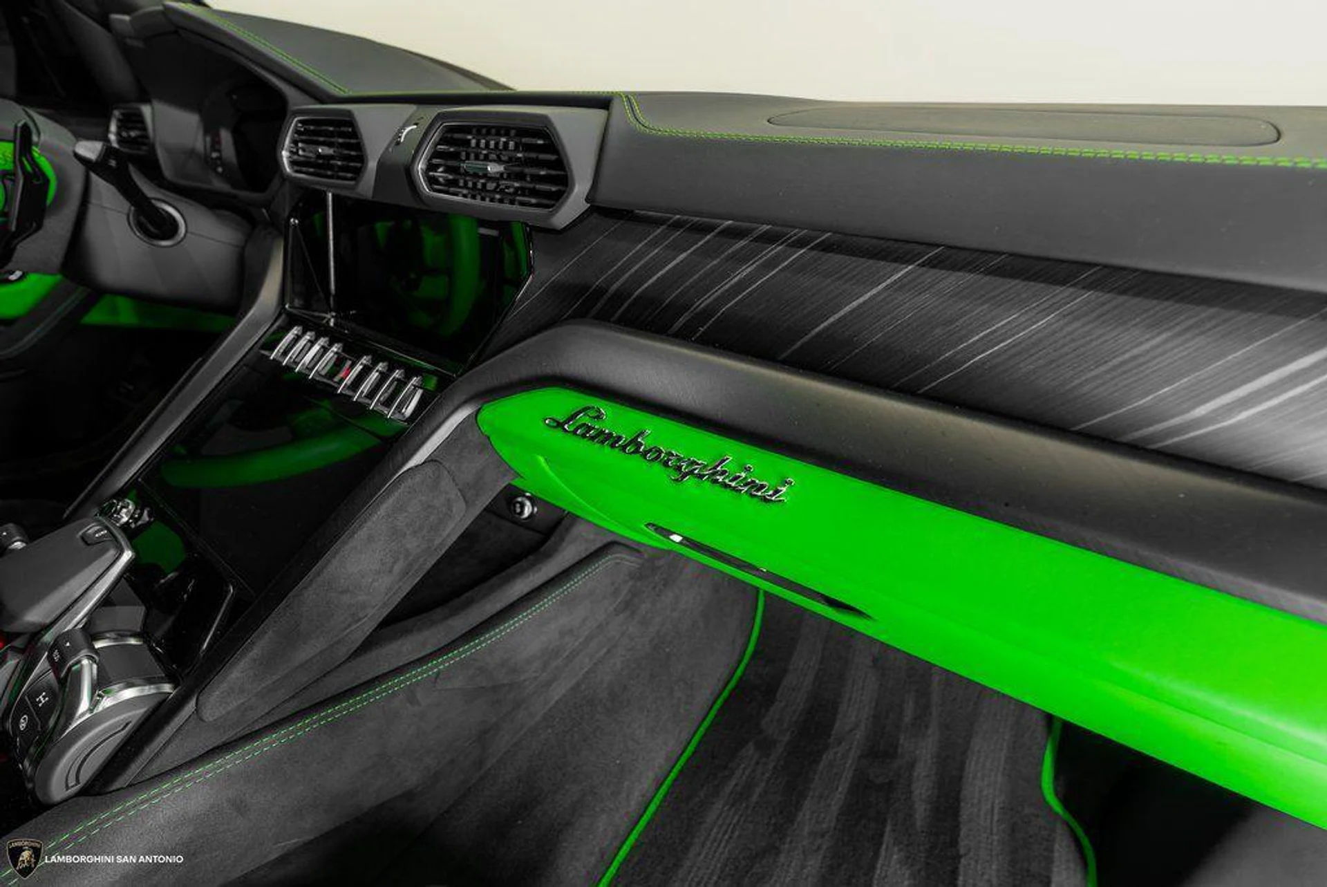 mph038_3248677785_ca_Qm_P38_Ide_FF_Au4_Y2_Vhkla_E8_Hg_ea3cb7dc13