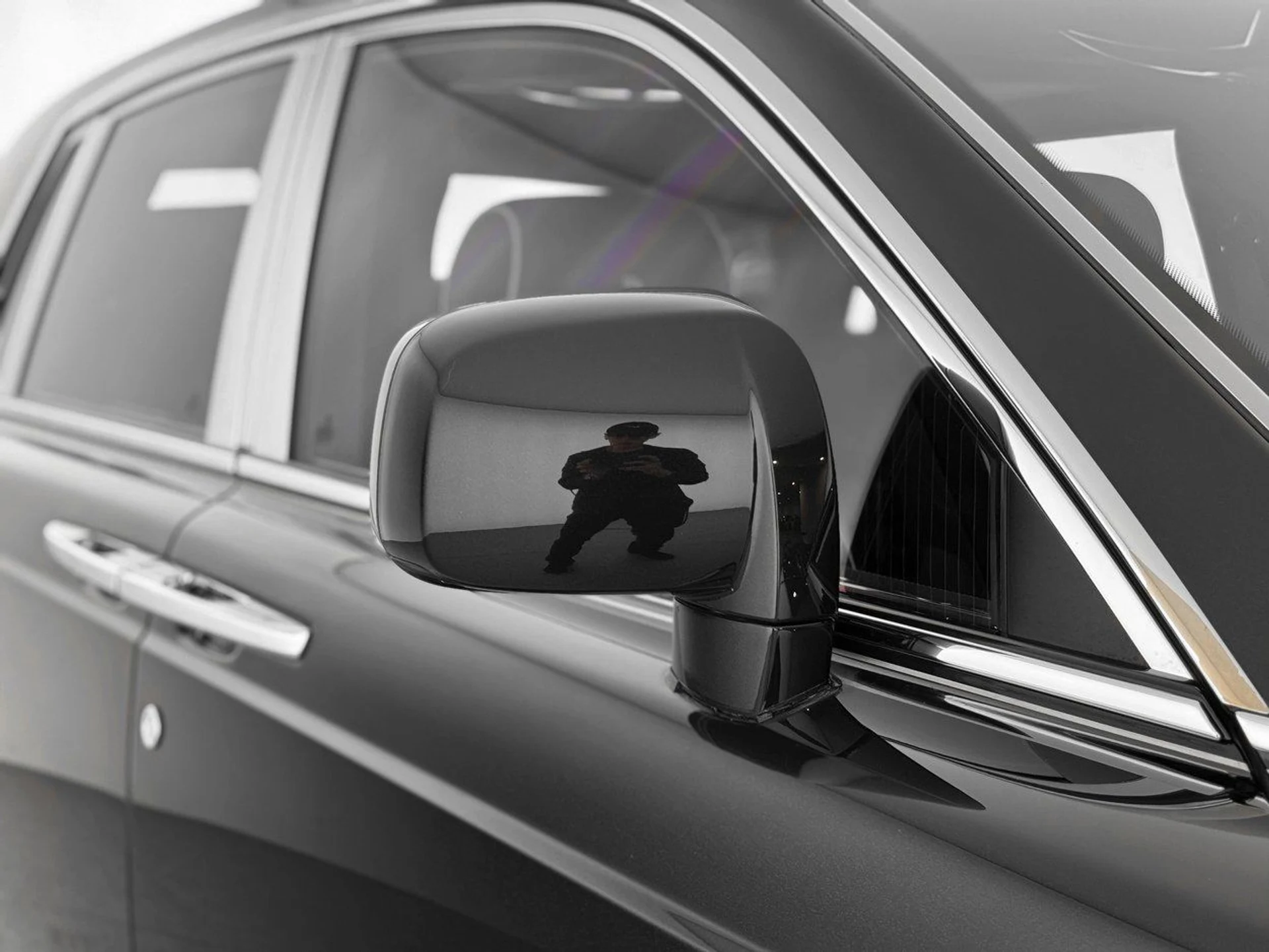 mph038_3250390172_b8df0fba6d849855374598ec4e1daf7ex_2db0513f71