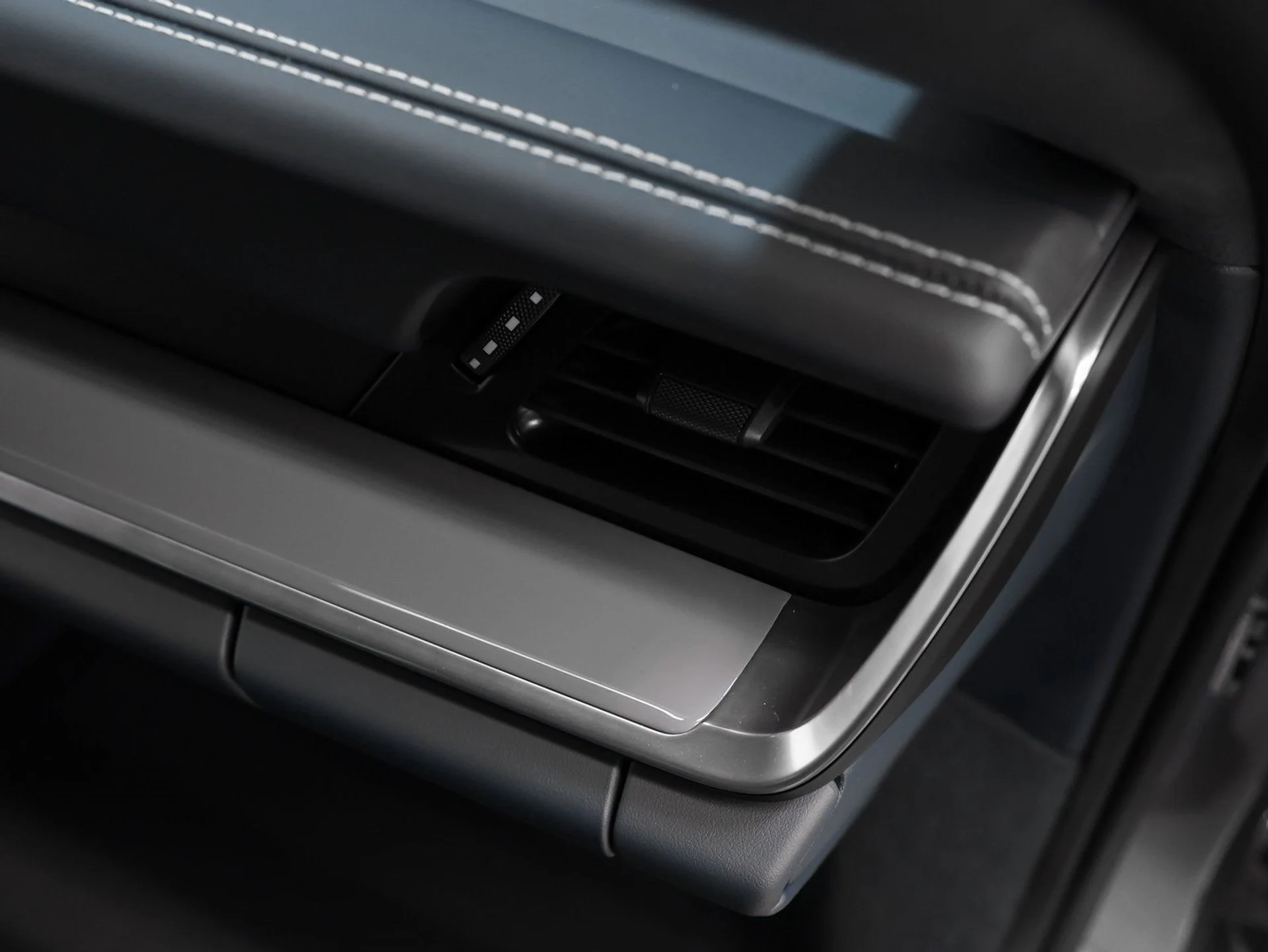 mph038_3260329575_39_52a41f8fc5