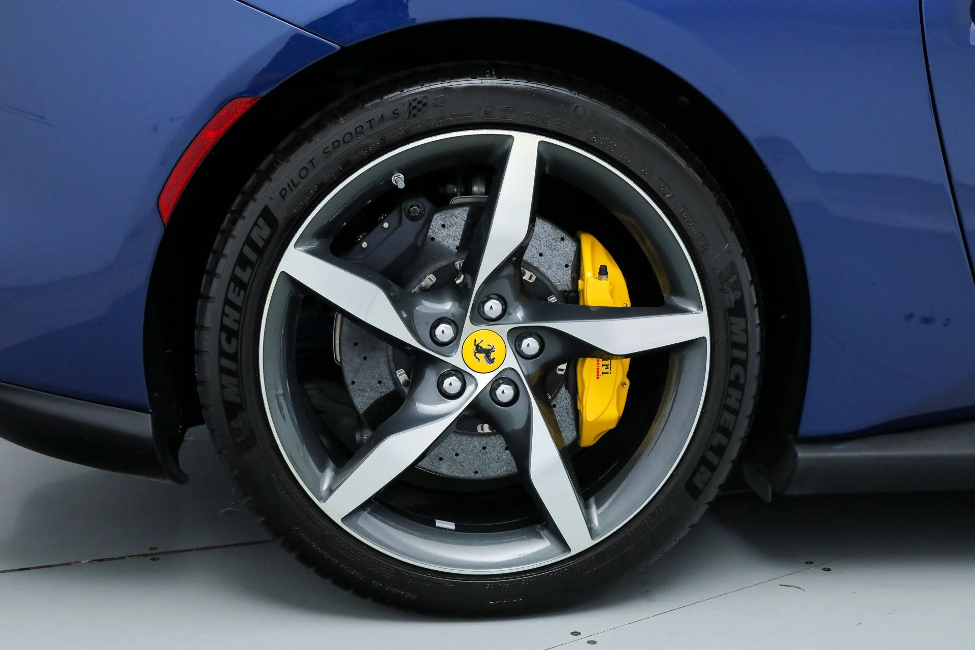 mph038_3262808875_cb1406191ba88498a6f75ac4b5d0e880_0d40e54c6b