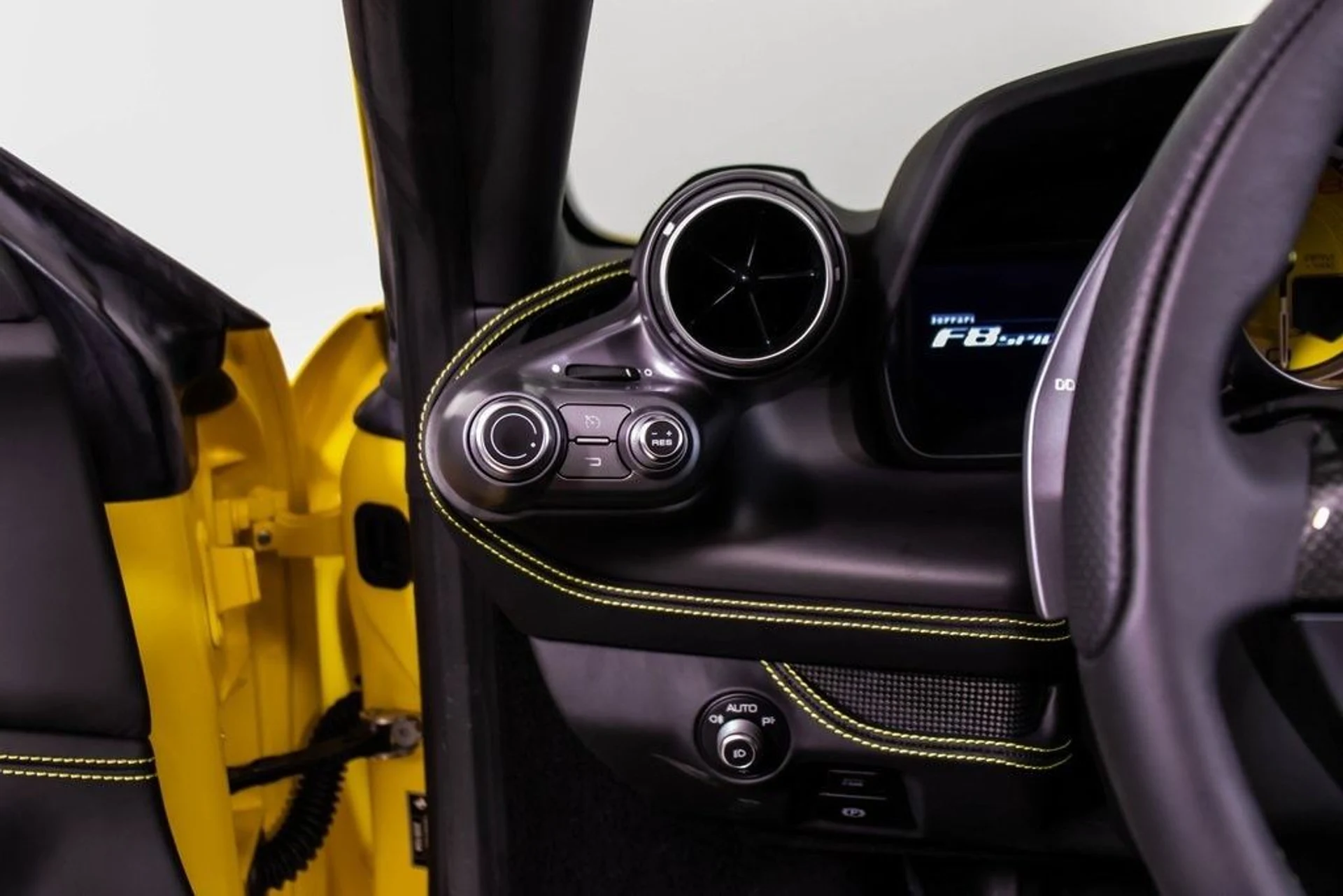 mph038_3263175137_c089c2bc1a1dabc9debdd644ef3cba83x_30bfe6715f