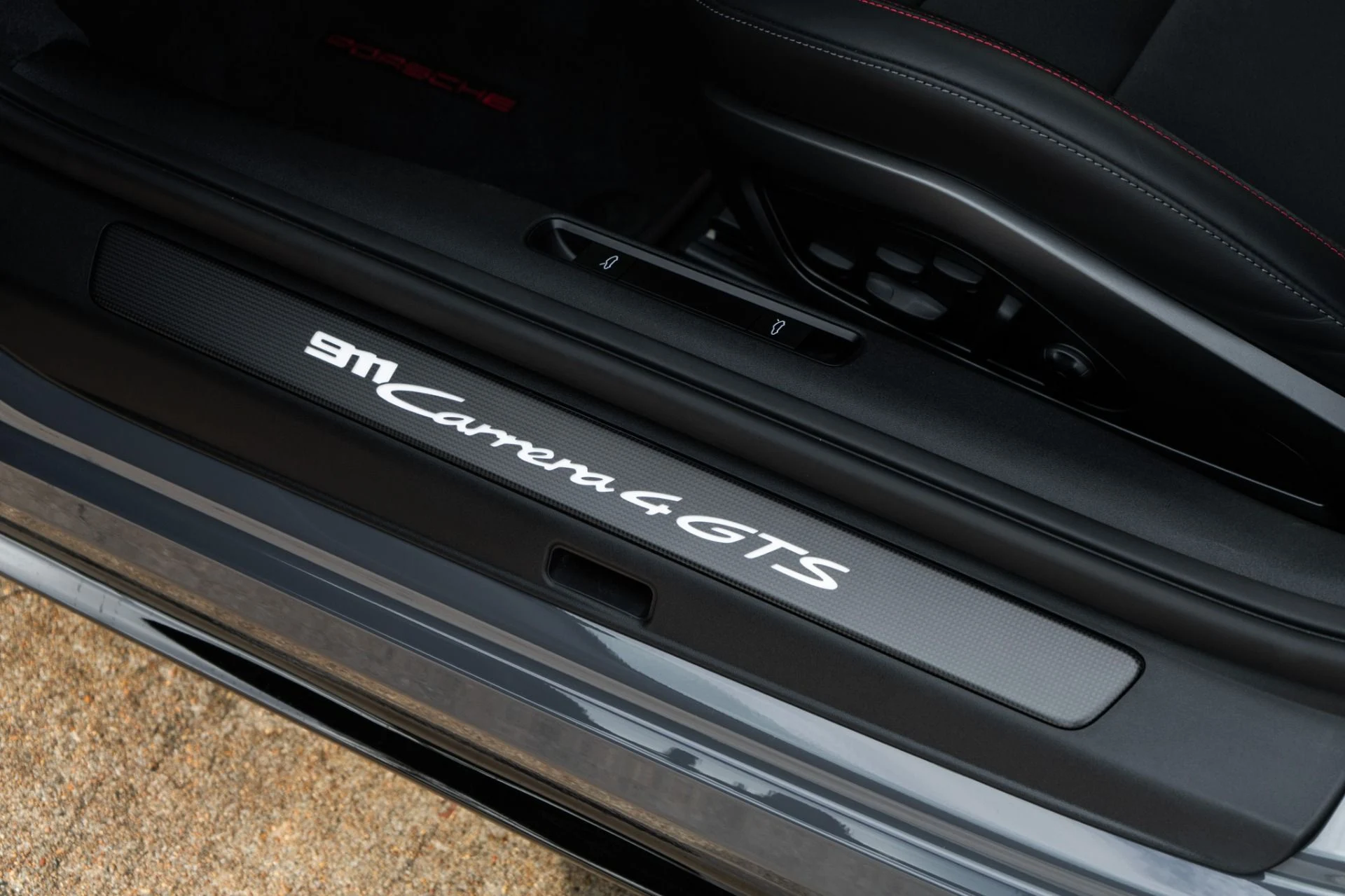 mph038_3268946142_Used_2025_Porsche_911_Carrera_4_GTS_1766512574_5a95a1287d