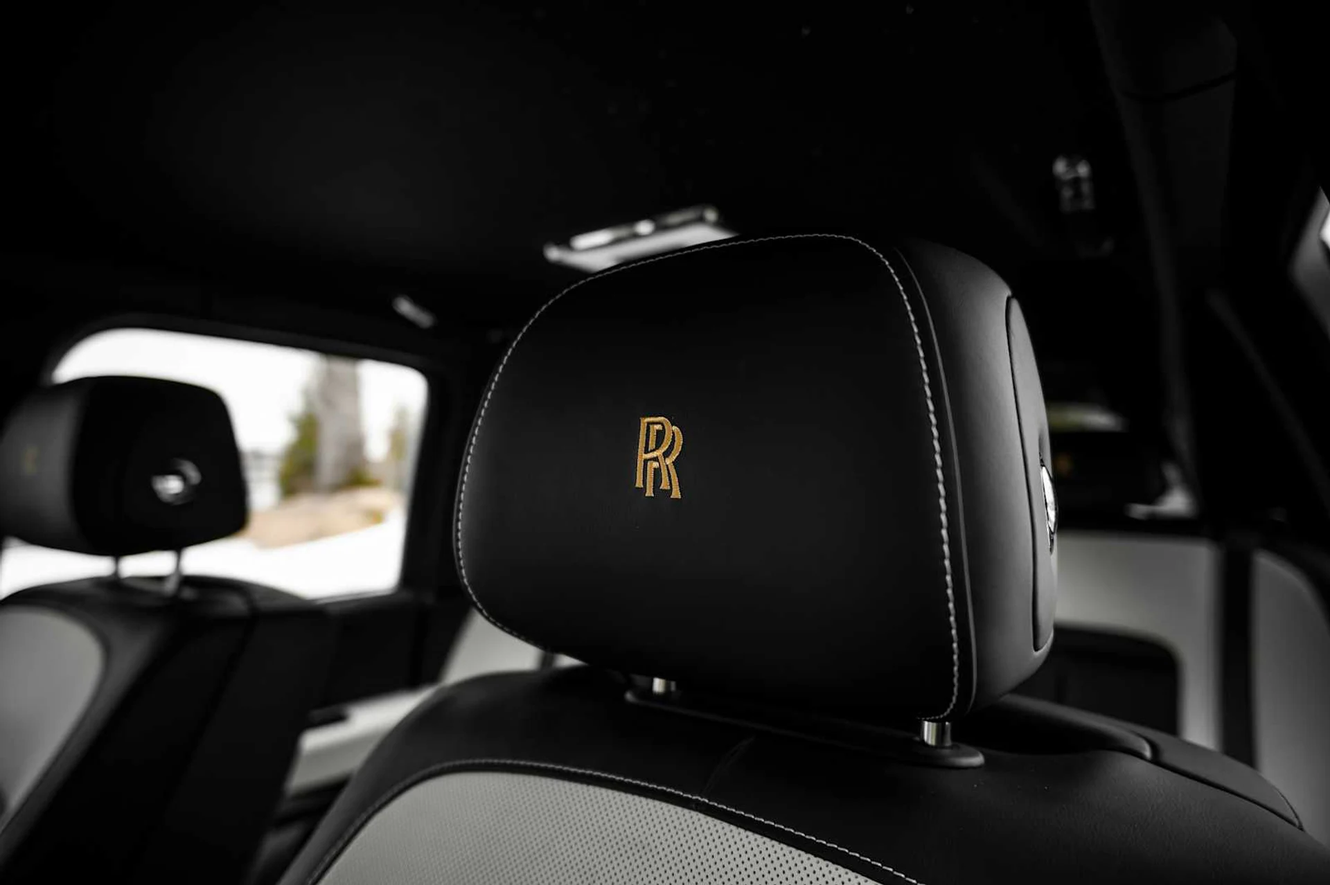 mph038_3270254775_f44385a22eda46f3eff89d10642c3718x_44a793a575