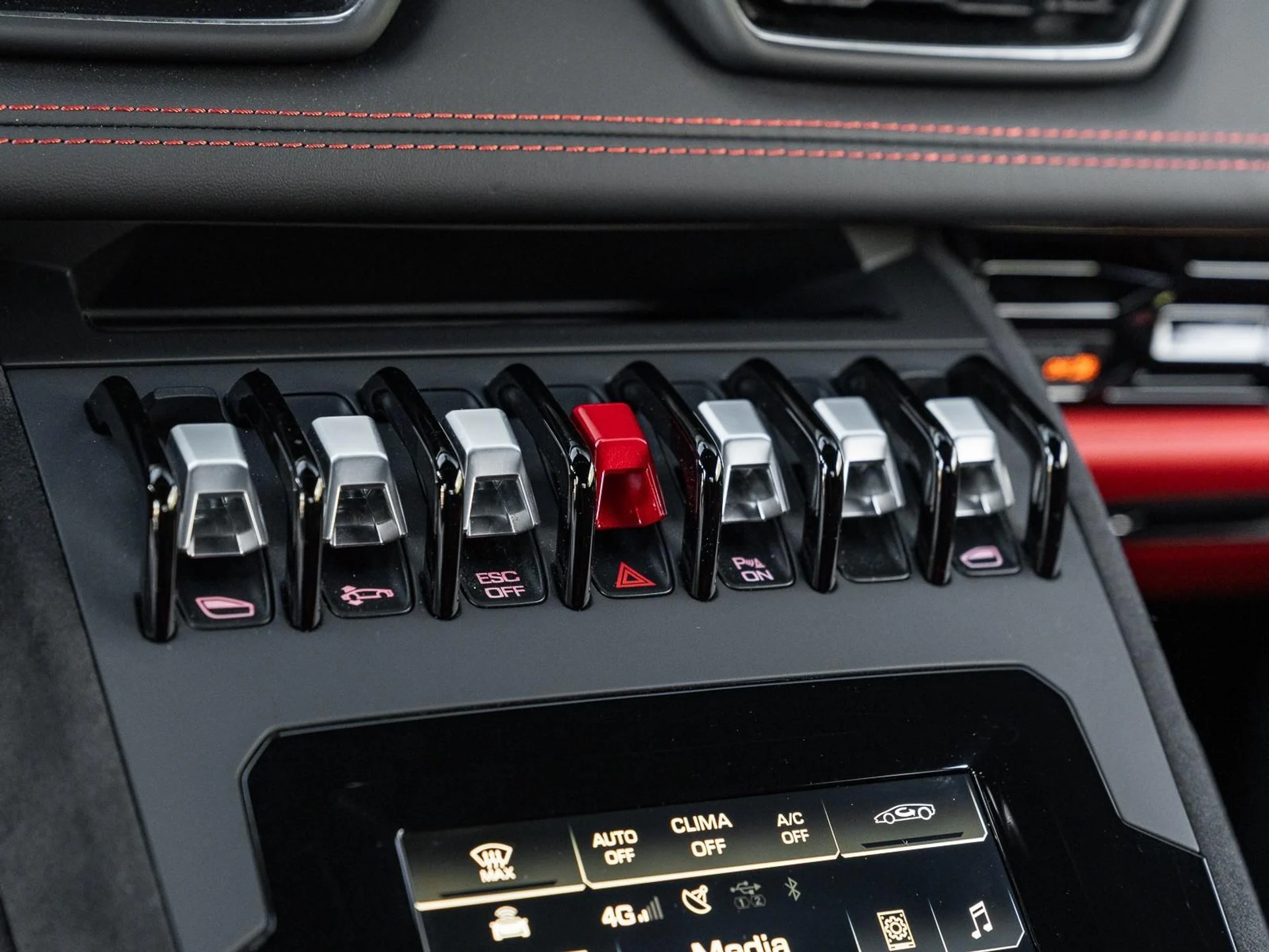 mph038_3271413805_Used_2024_Lamborghini_Huracan_Tecnica_1766091986_bf6a74fd6c