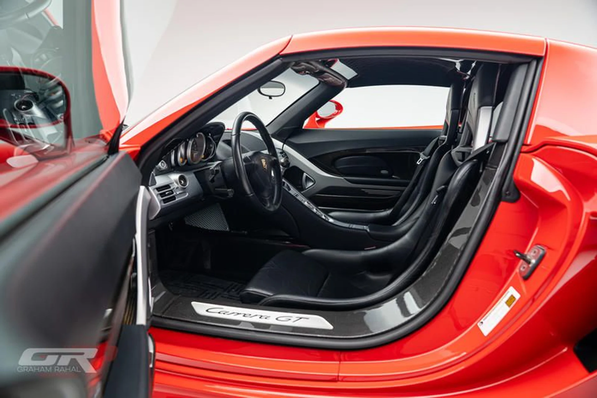 mph038_3278144154_91_E2_FCB_8_7008_4_DD_0_9_E28_69_E5_A05_D5_CB_3_d85976c7a0