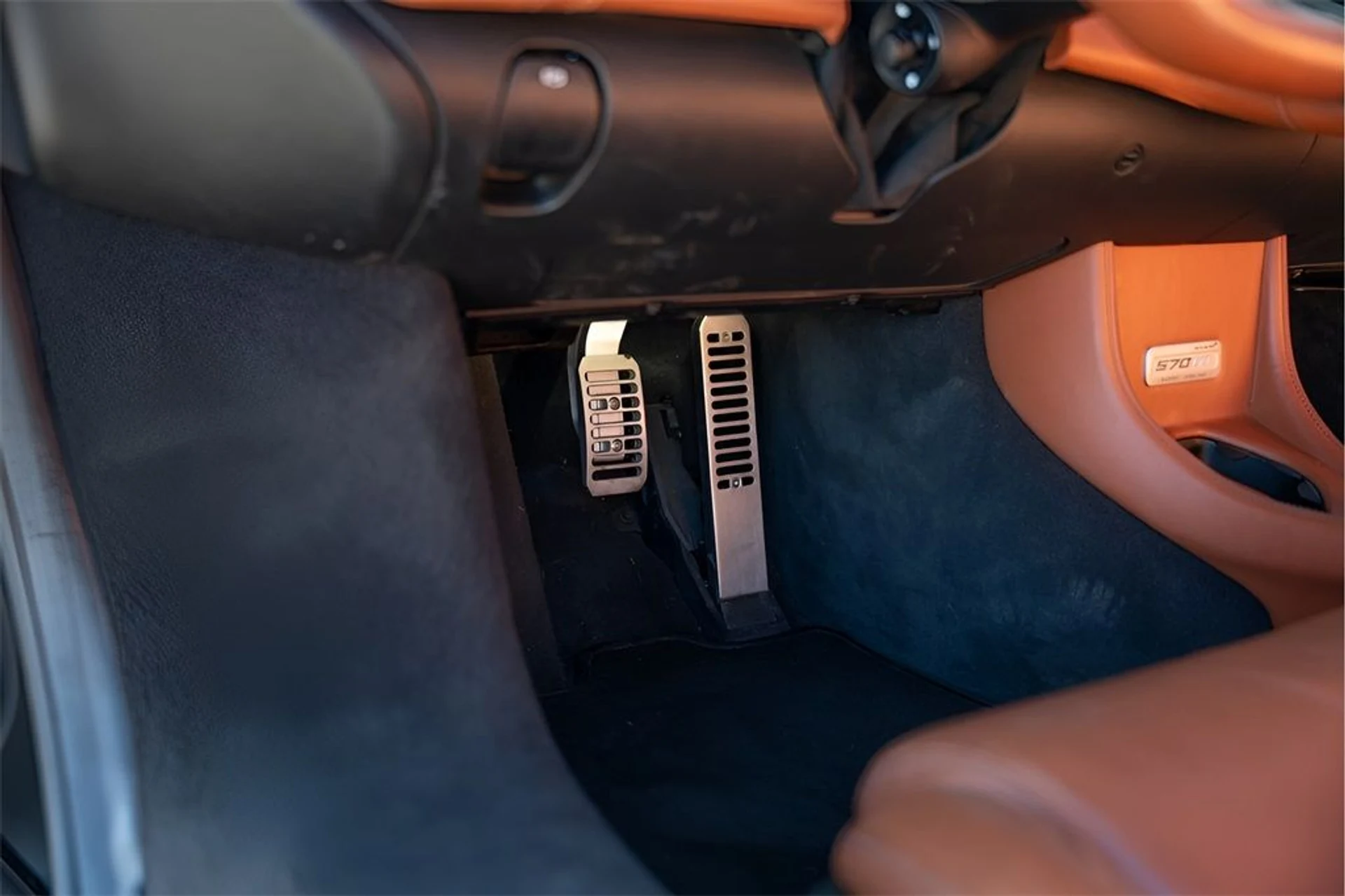 mph038_3283647706_image_40_fdba4e513d