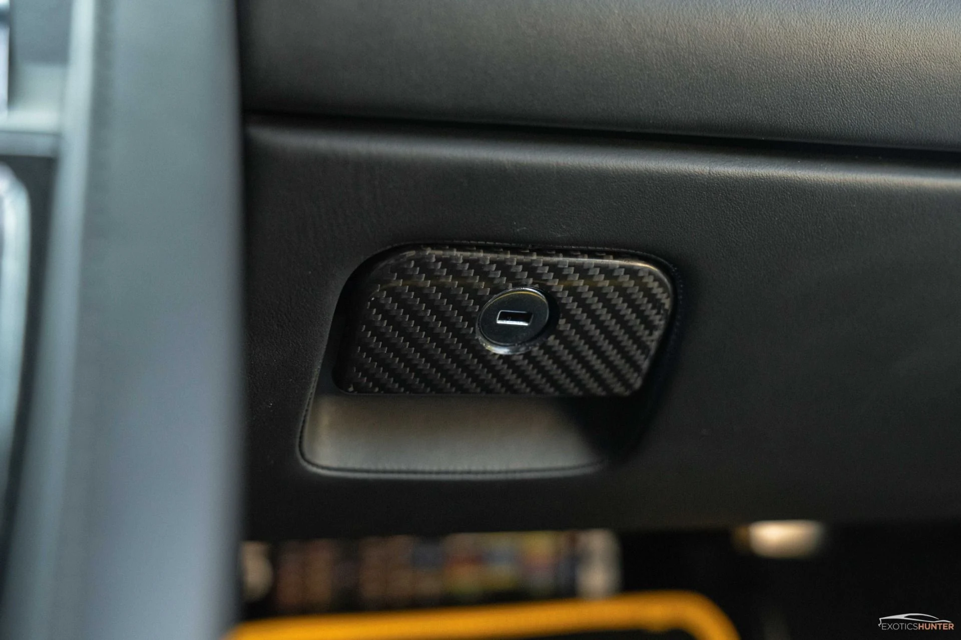 mph038_3300948684_Used_2010_Lamborghini_Gallardo_LP_560_4_in_Grigio_Telasso_w_Carbon_Ceramic_Brakes_1762876983_12efa7cbb2