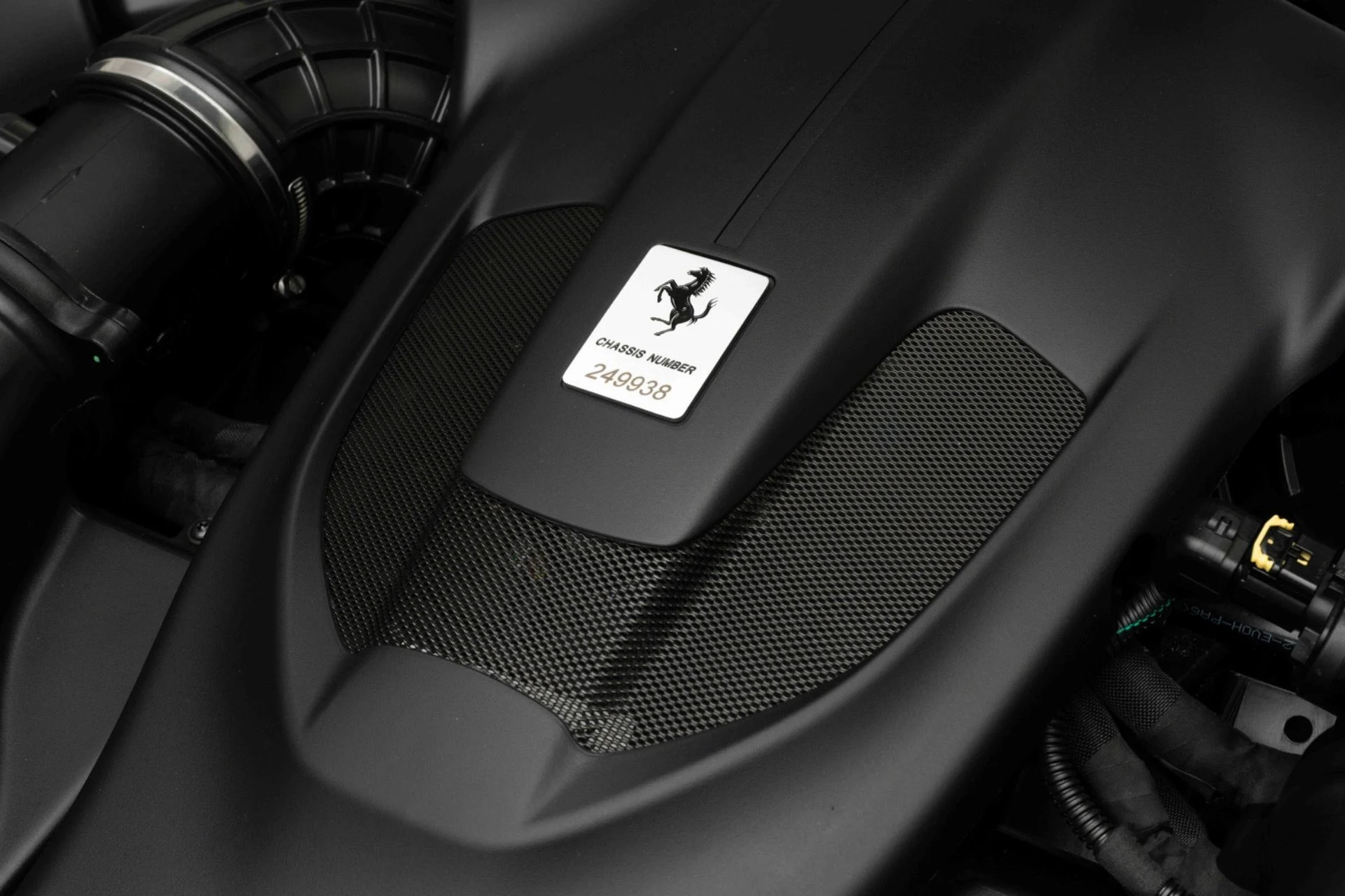 mph038_330182413_Used_2020_Ferrari_Portofino_1774467215_7770eaa3a4