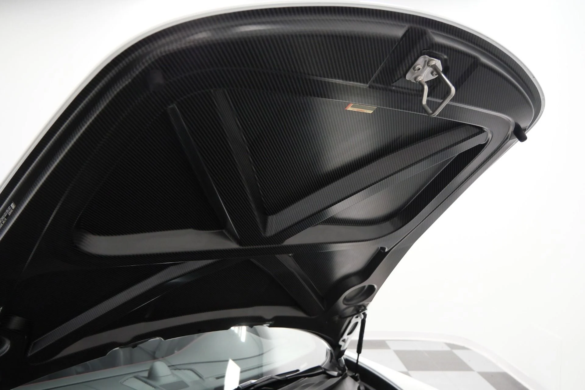 mph038_3320080762_Used_2016_Porsche_911_R_112_of_only_991_Built_6_Speed_Manual_Transmission_1772825611_0579406cce