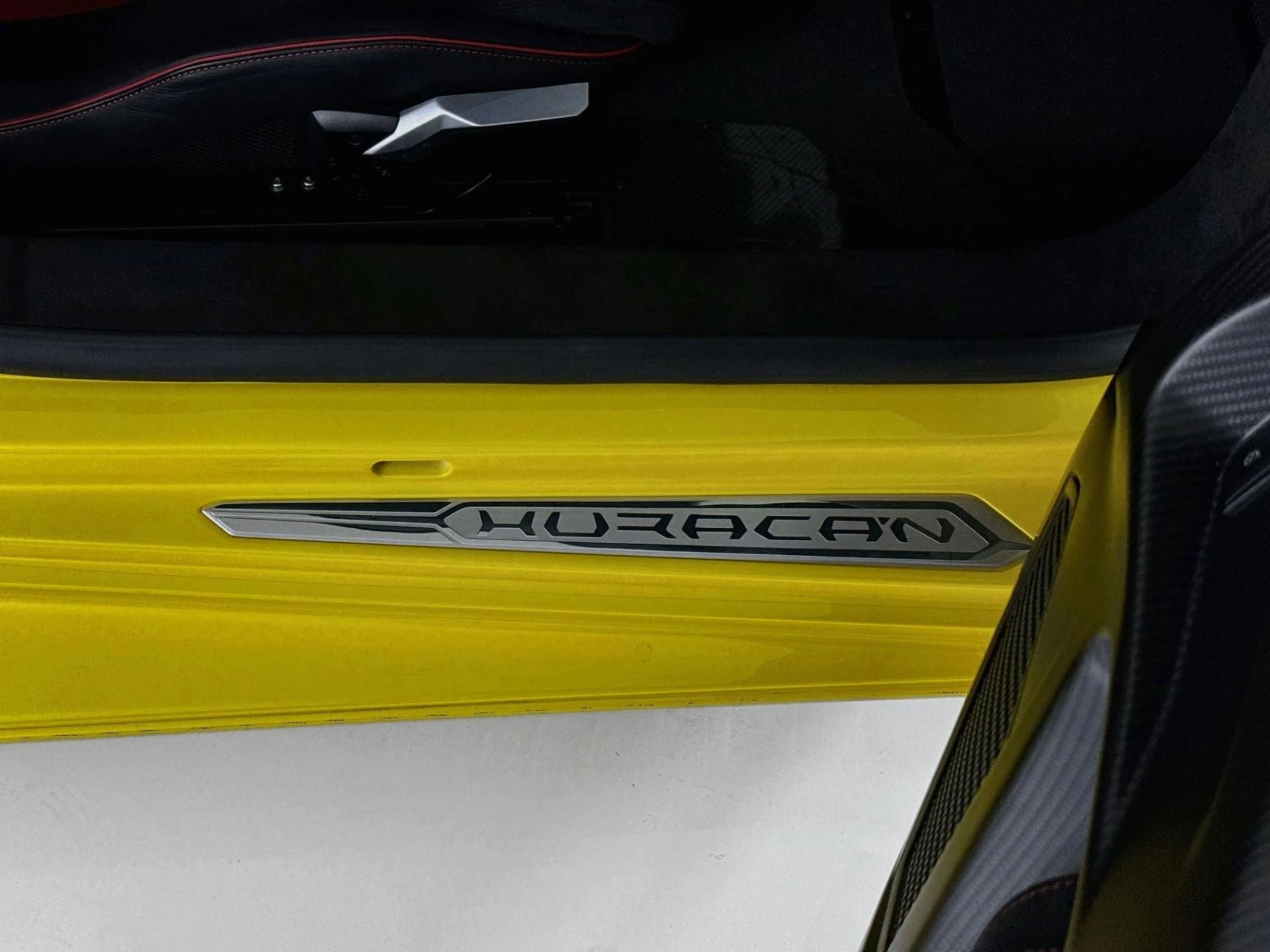 mph038_3321550021_Used_2023_Lamborghini_Huracan_Tecnica_1793401527_1089833009