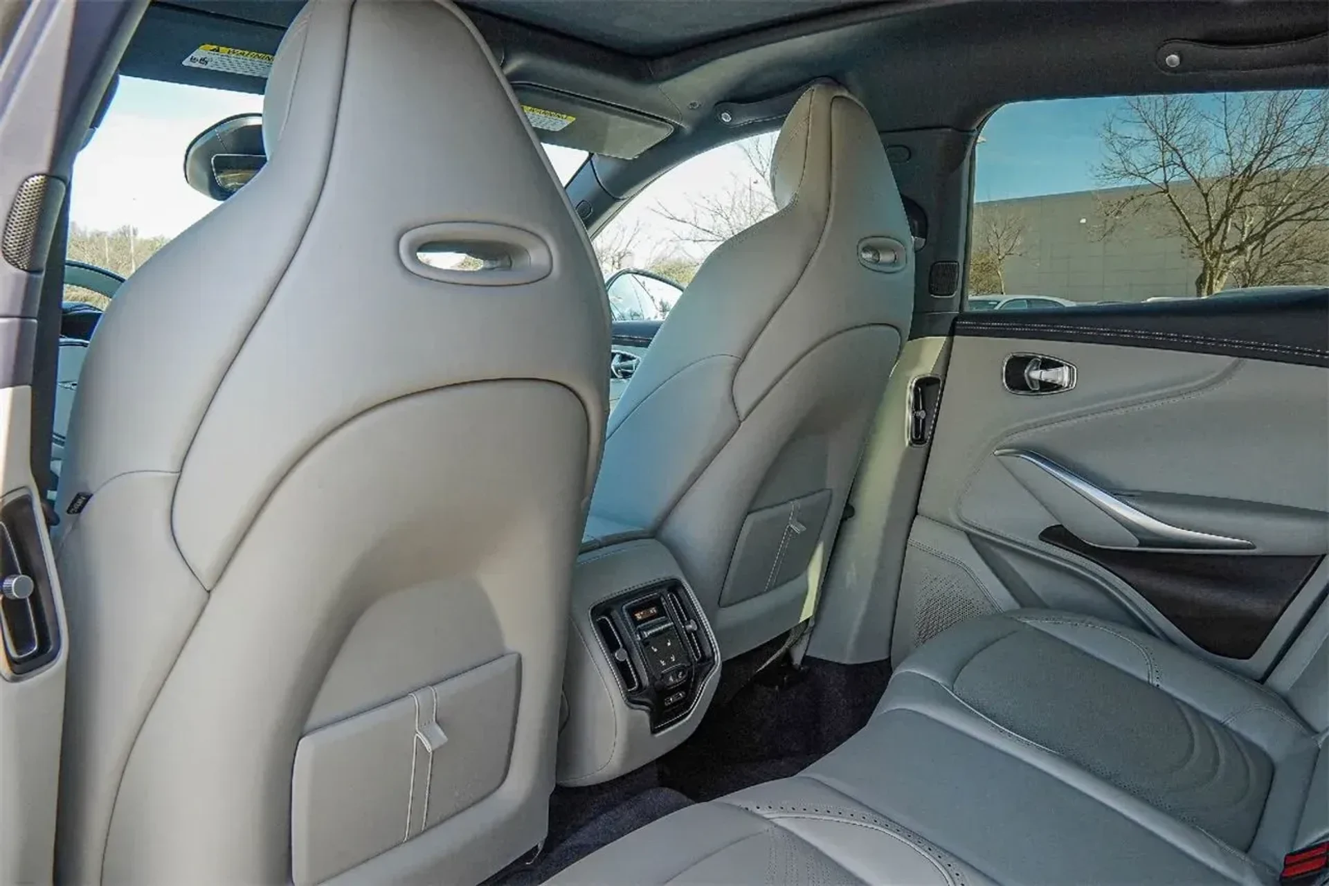 mph038_3323727577_4d42268586db4944bfead9866c584c6a_4735f91cf9