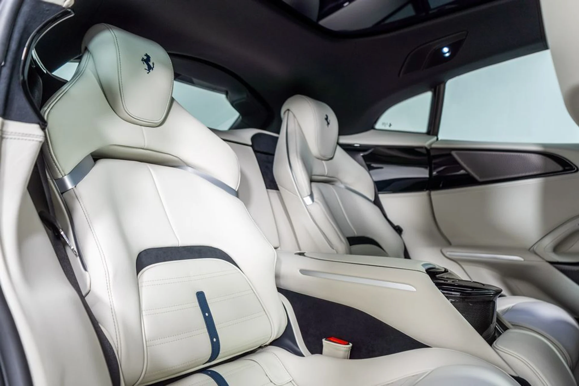 mph038_3326176311_39_25998339_6945f0797f77d_63248fce73