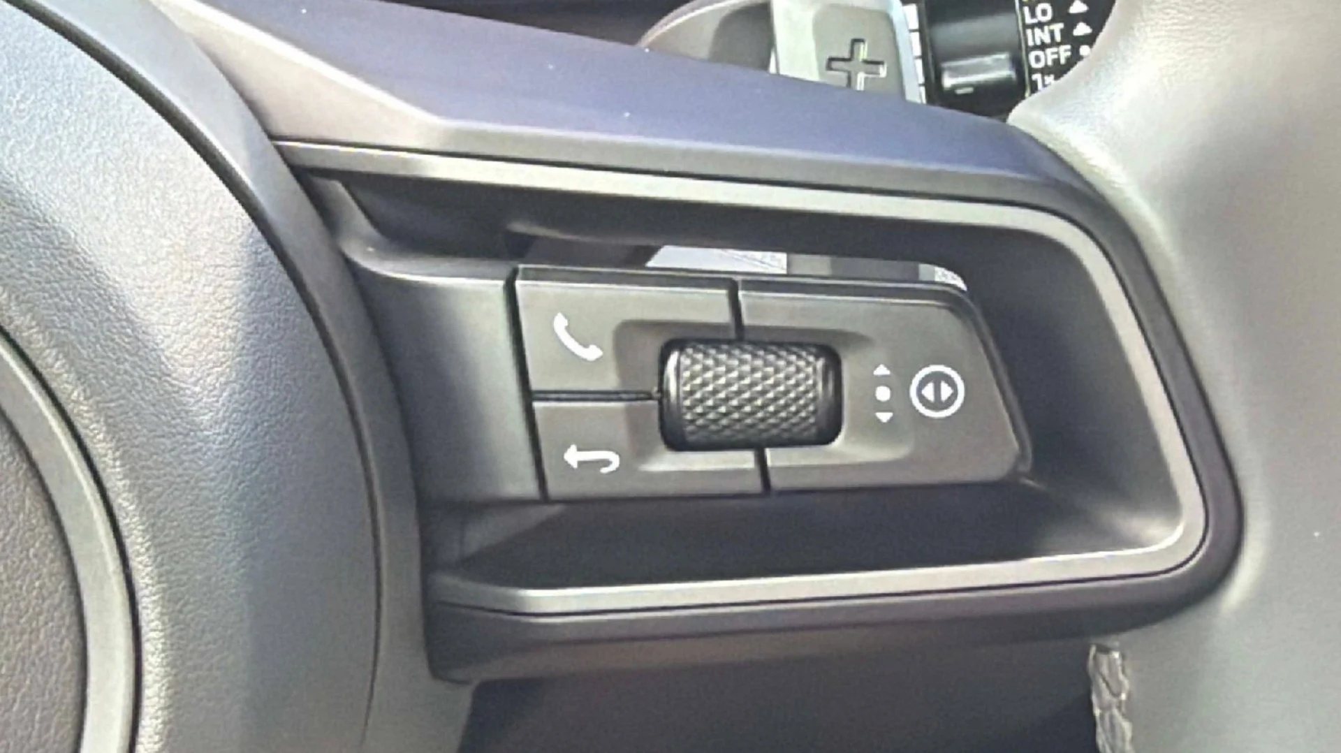 mph038_3326281175_content_homenetiol_com_2000017_2275072_0x0_b5bf52c215a941fcb949c30844c62909_8ec90c0ae9