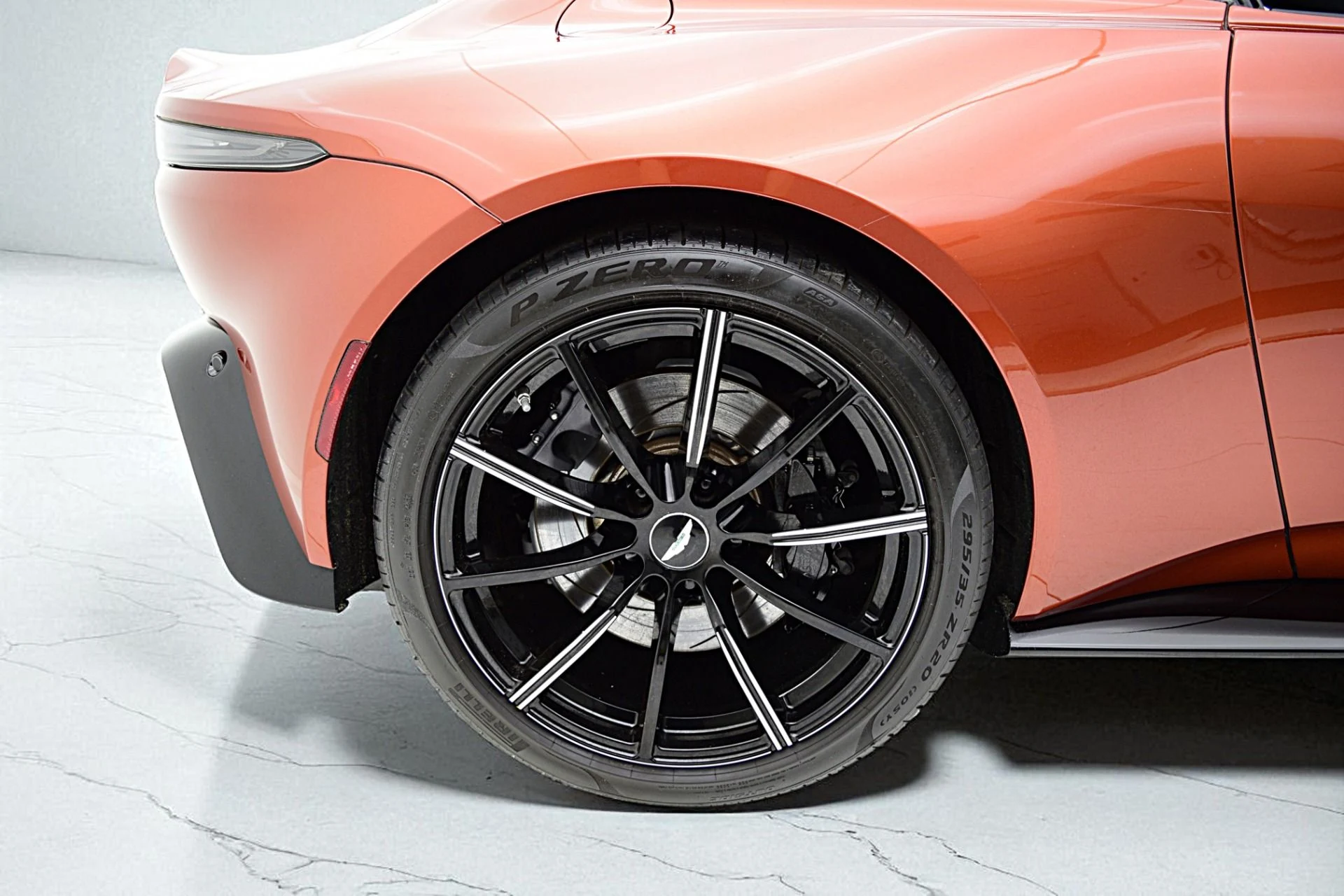 mph038_3326610545_Used_2020_Aston_Martin_Vantage_Coupe_cfb3cd4a39