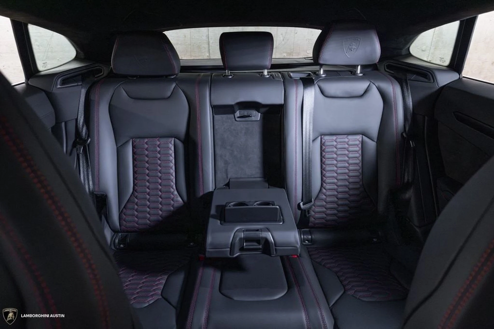 mph038_333940477_51193f0fa644f6d3c856f475ee21896dx_750710dc57