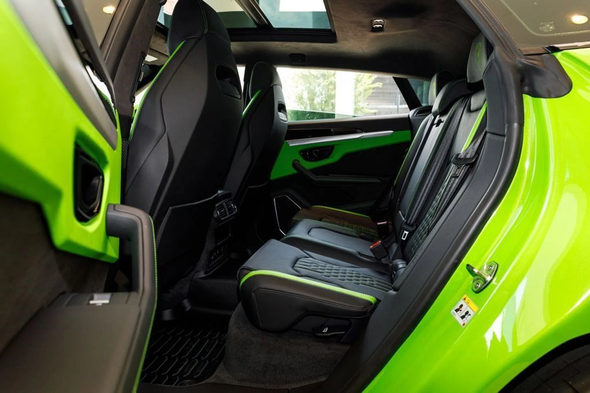 mph038_3340415028_afe0e16f67f3d66b67111524606b54a4_e30616cd59