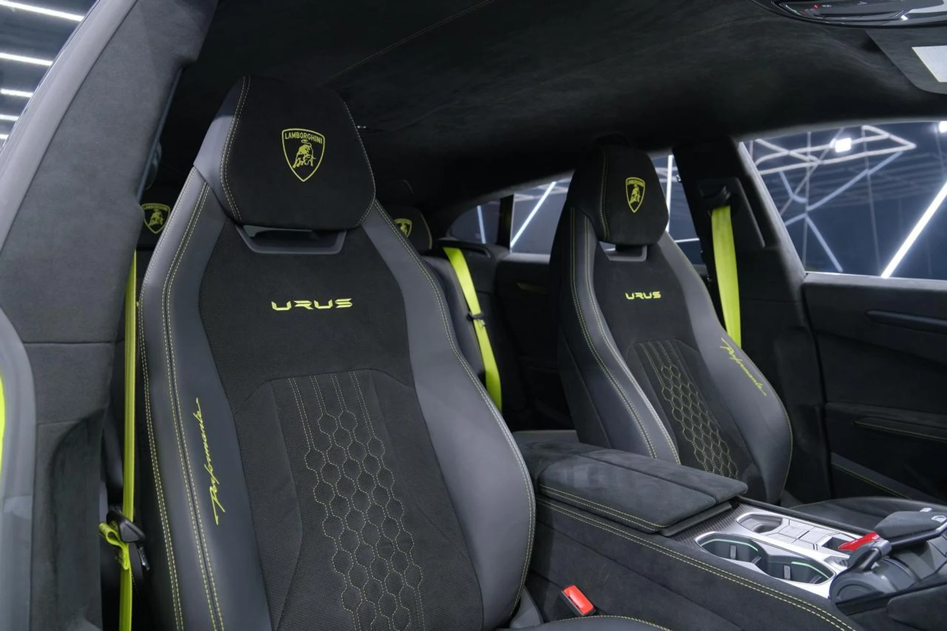 mph038_3353782722_b69b21df685ec76990128532226f324a_2817109d3e