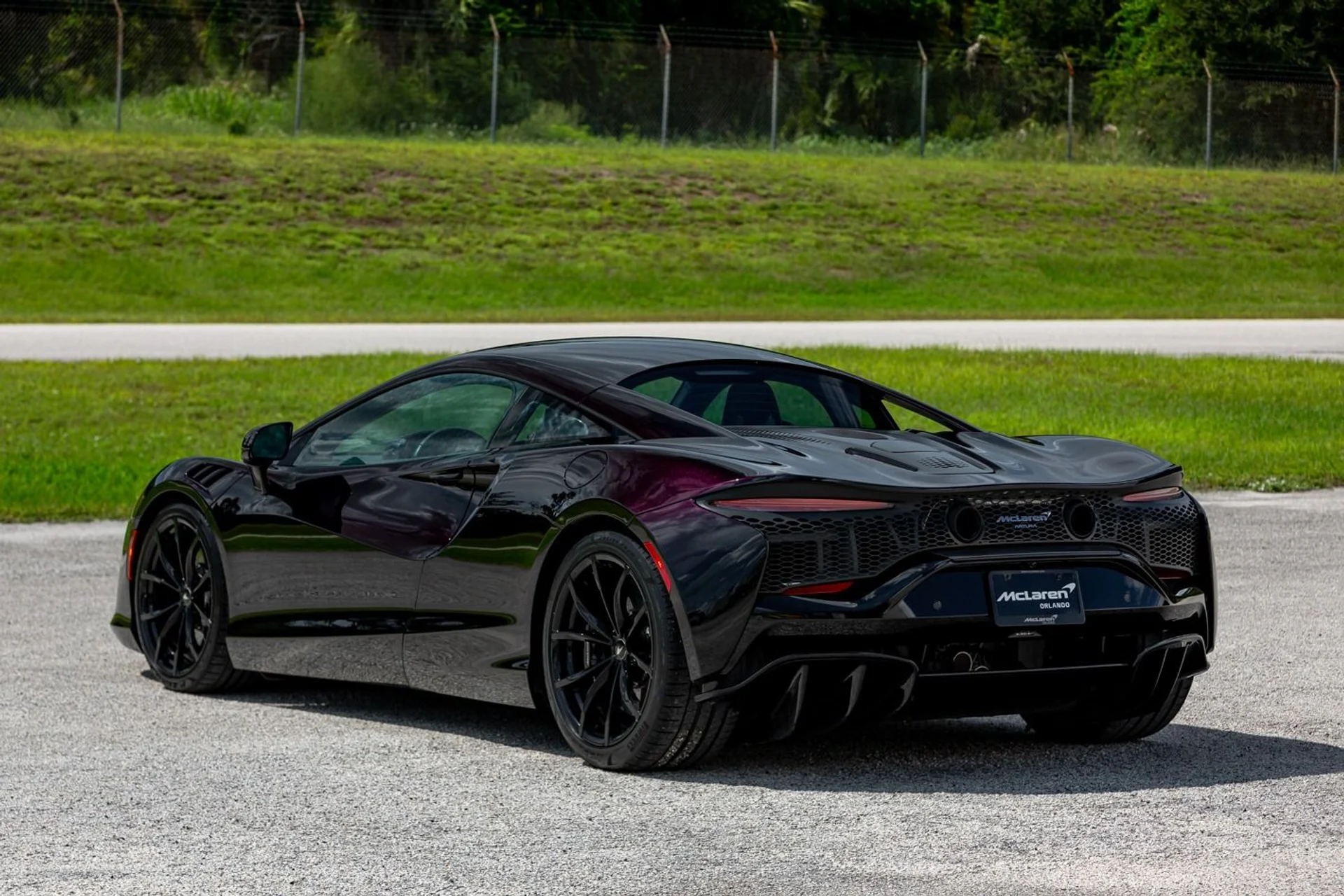 mph038_3374646462_440_p39_l_e3cbc3d96a