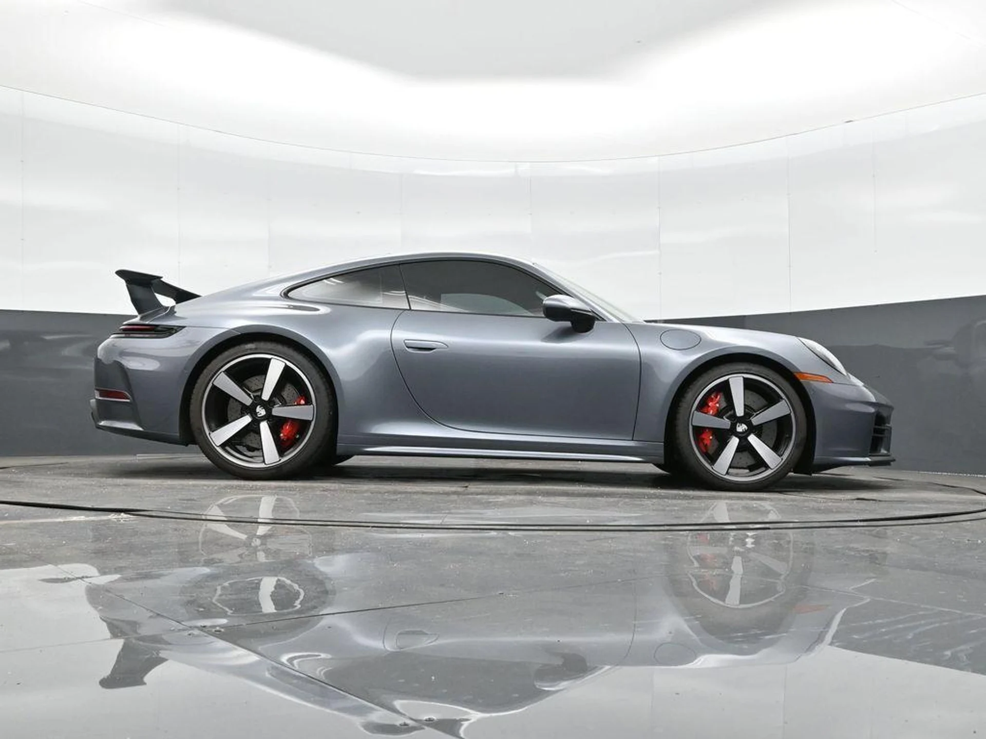 mph038_3375730794_sp_Dmo_K_Tj_Bt_S3hyrd_EZ_2z_Sp_Q9zf4_6a335fd4db