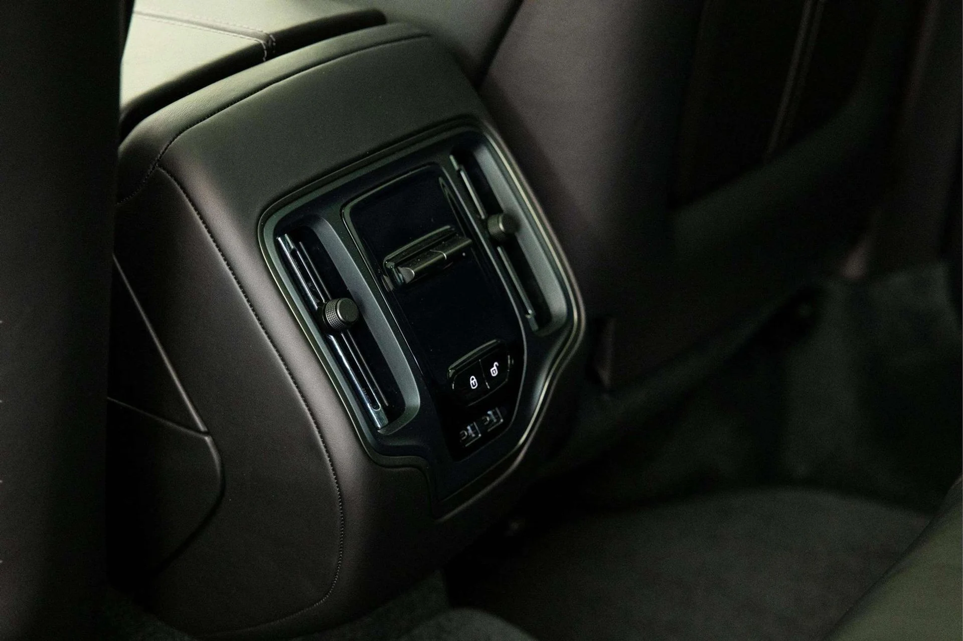 mph038_3377732844_7ee63951_eba4_4ed8_a86b_fc8983423507_fef6ebe3cc