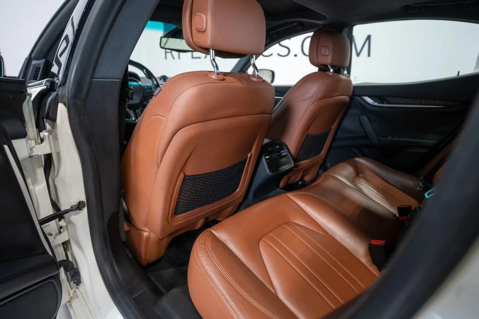 mph038_3379588224_11f215ca598ed3df939a0234e6ef4a08_a0d13a9a45