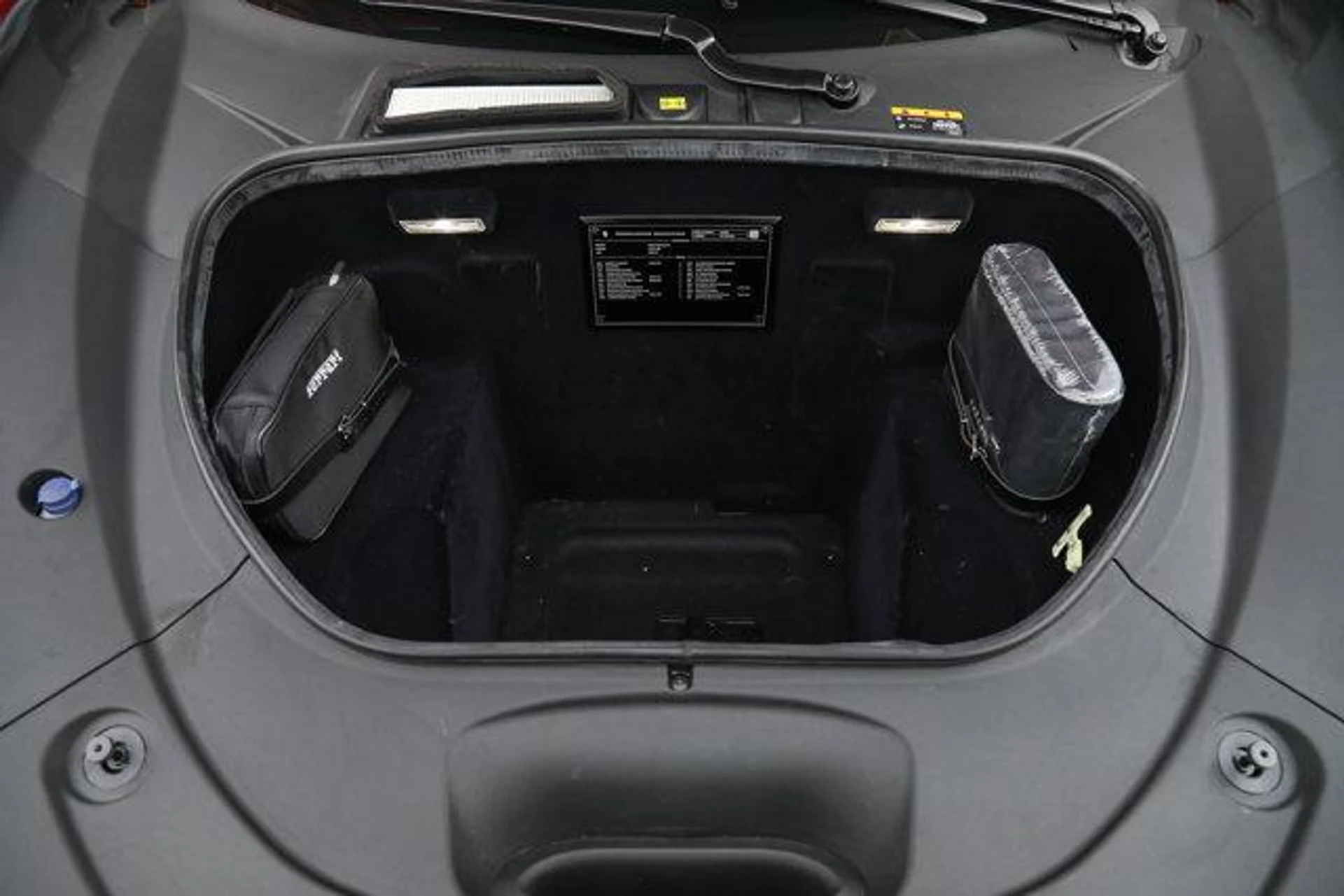 mph038_3393382078_y_KN_Kprw_C_Ss_D6w_Vb_NBAU_4_Kj62_Cl0_cc0070b33a