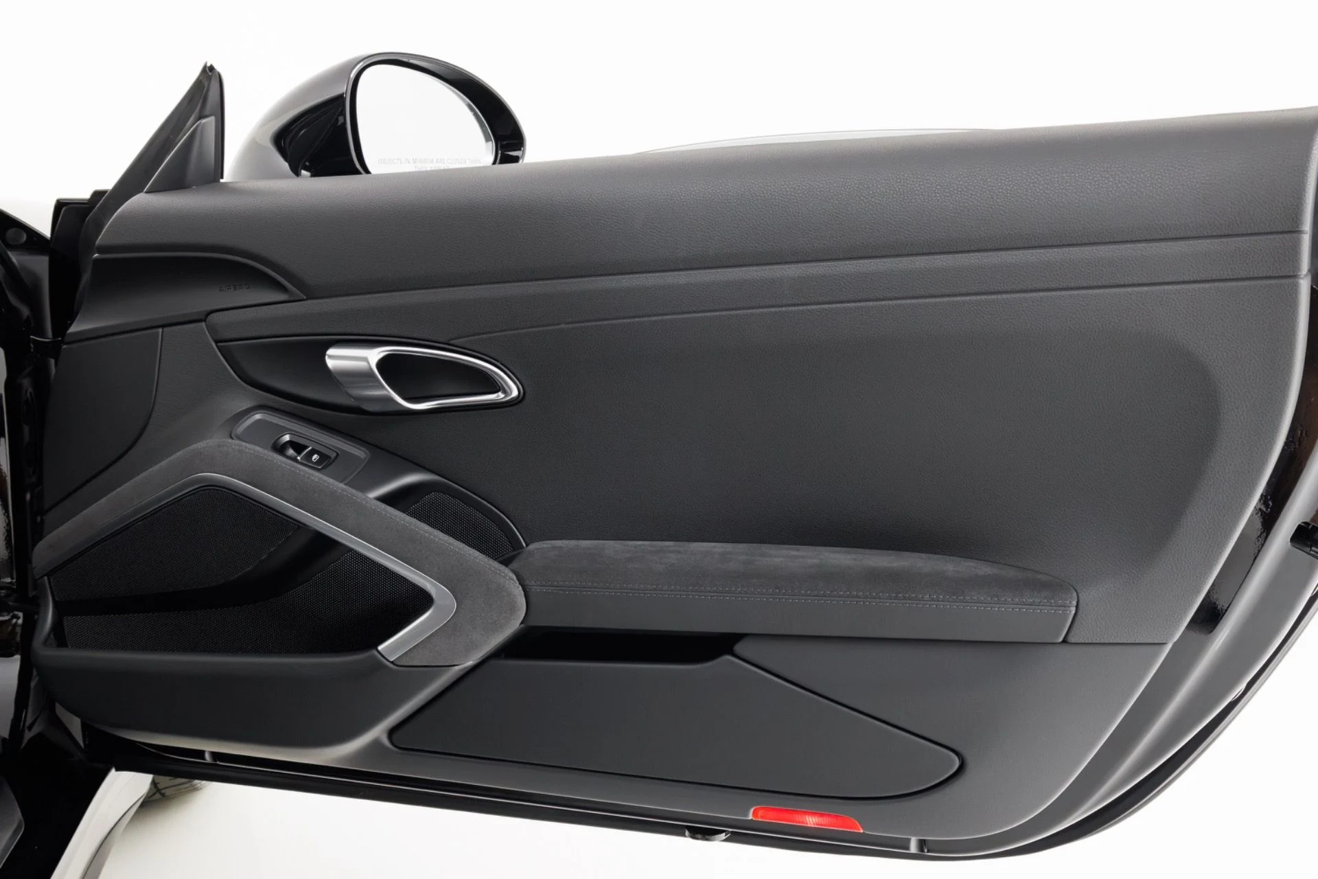 mph038_3396449948_Used_2017_Porsche_911_Carrera_GTS_1787861335_ffb784bb33