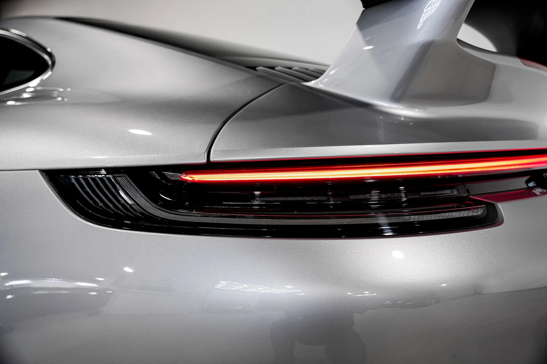 mph038_3397938370_1321084a27db83d8f558e864917e62abx_32948a2c78