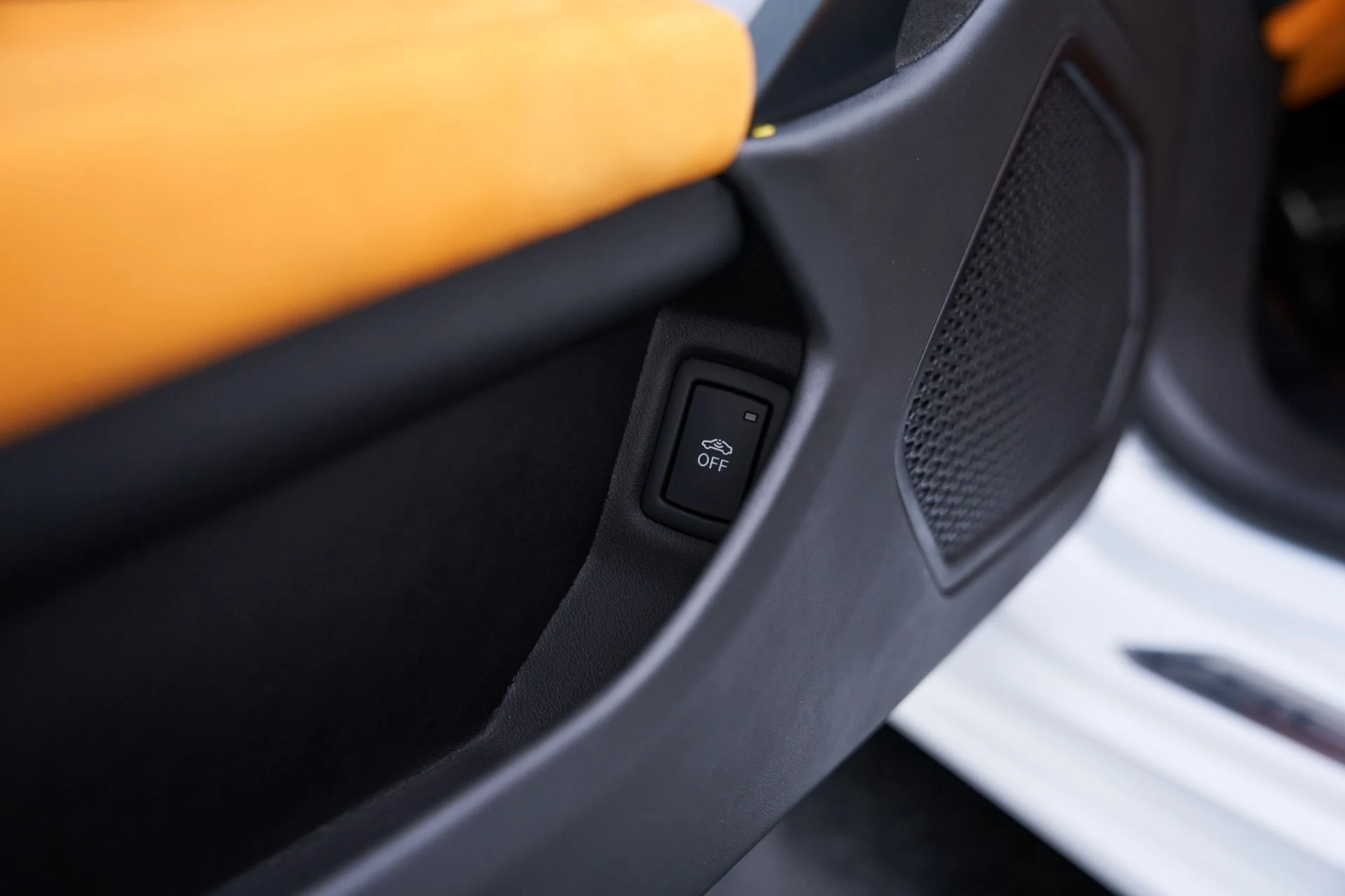 mph038_3400602754_Used_2015_Lamborghini_Huracan_LP_610_4_1792523993_d2fb28a5b0