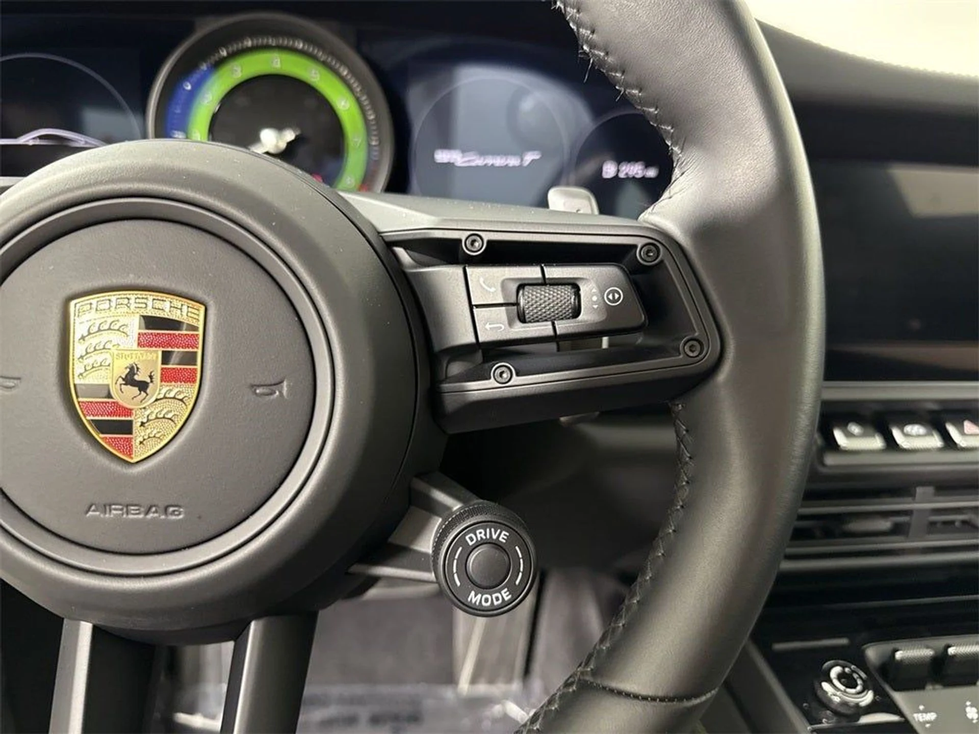 mph038_3402660135_39_5b84621e3d