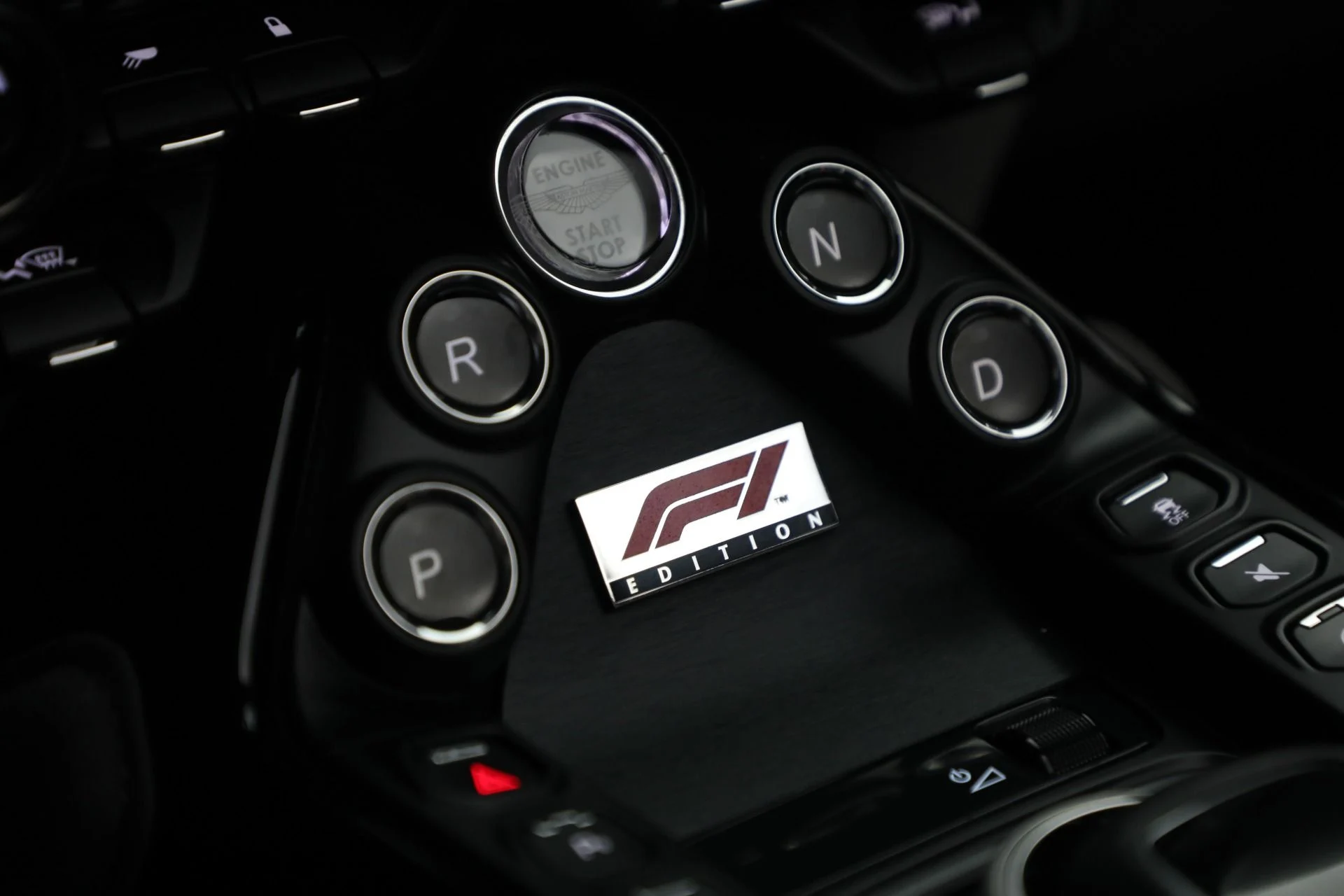 mph038_340570093_Used_2023_Aston_Martin_Vantage_F1_Edition_1784726540_c1b9ac8e7e