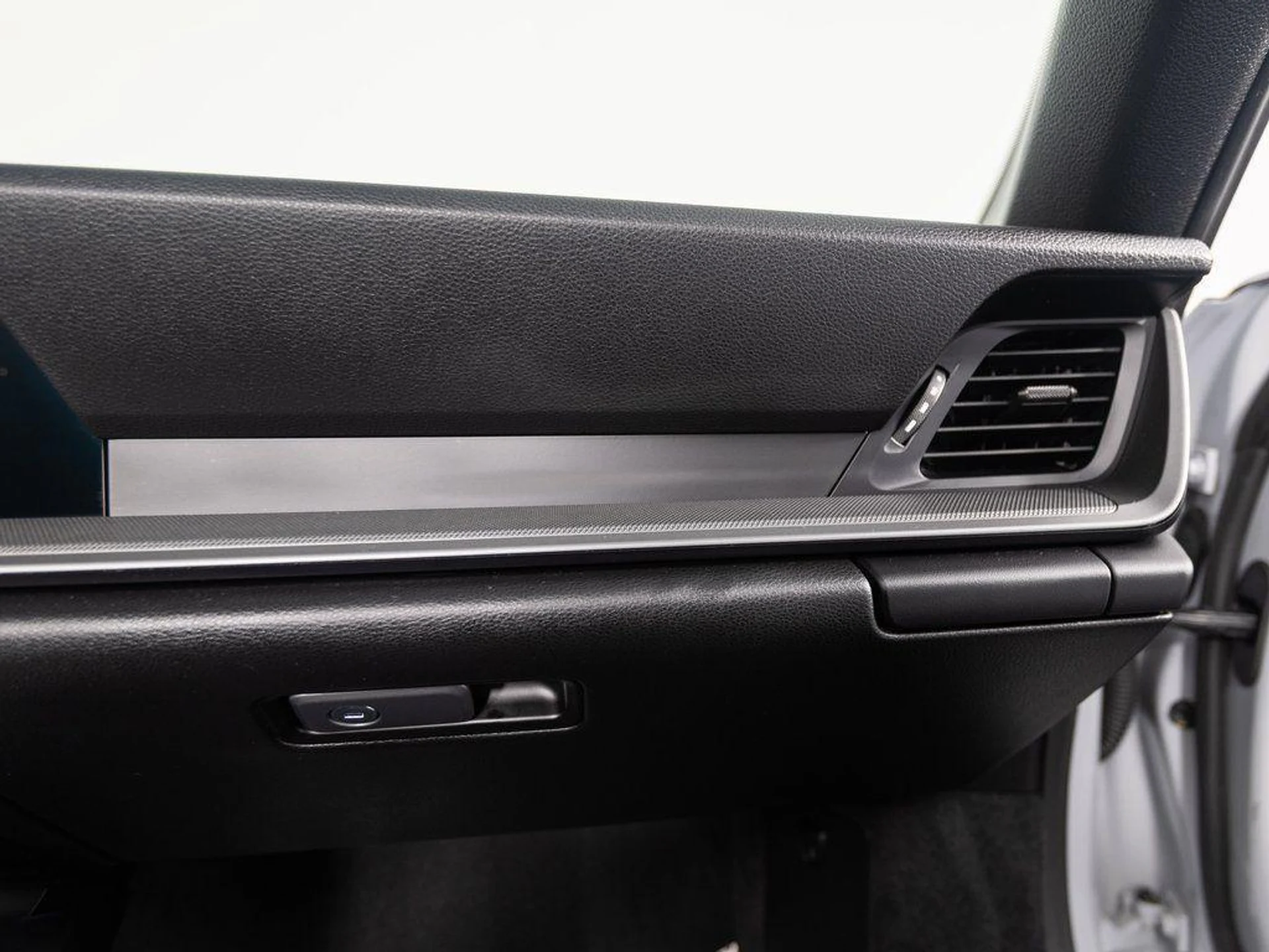 mph038_3407576262_q_J_Hy_Lr9f_C_Fib_KY_Chm_FNYO_0njcg_db9cf2d5d0