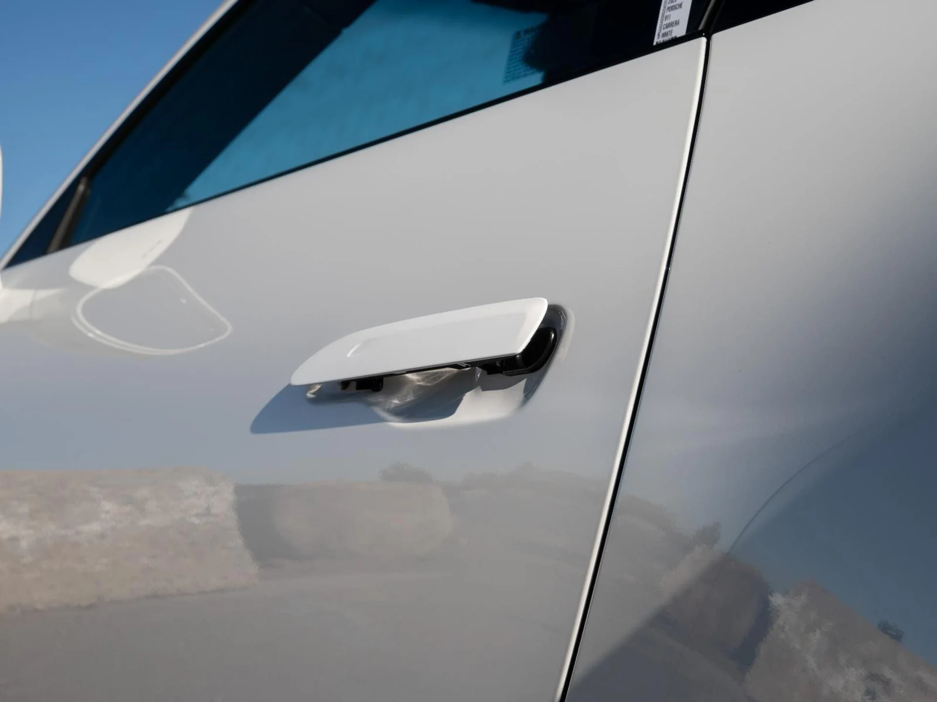 mph038_340949942_68c78fa706d53c3e2697f4bb636128dex_e433f0d259