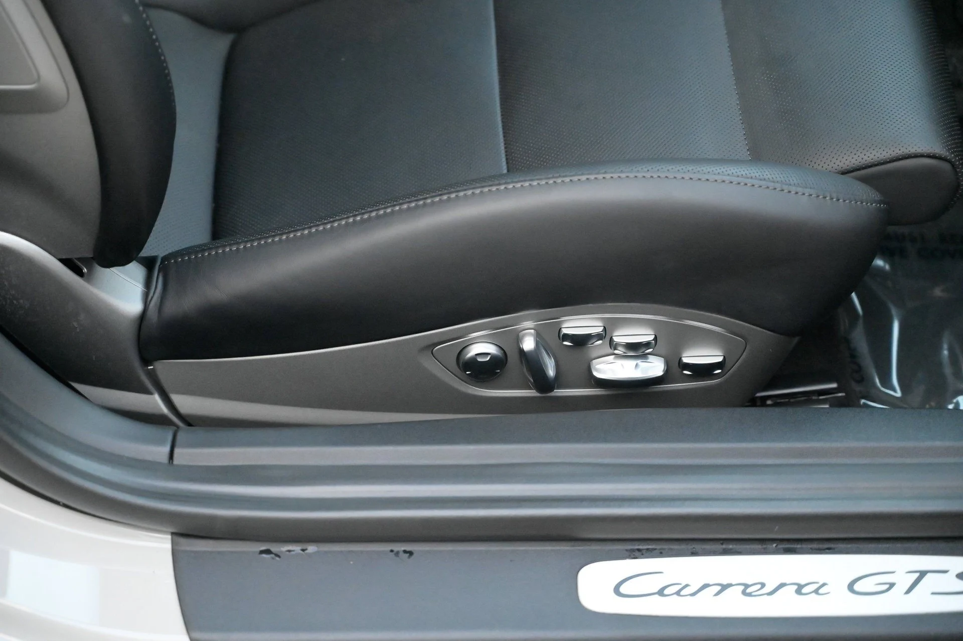 mph038_3422863757_7d8dfb06e4d9489fbcabc10cf0225000_c6e0e1966c