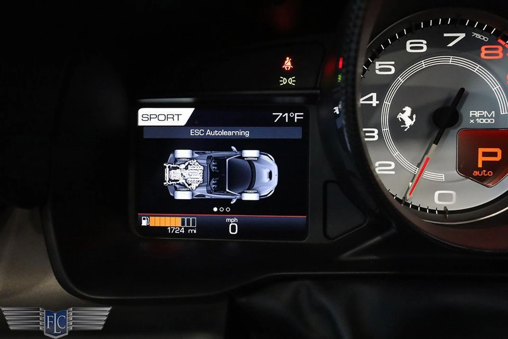 mph038_3452001902_used_2023_ferrari_f8_spider_convertible_9689_22976410_39_1024_bba3e00464