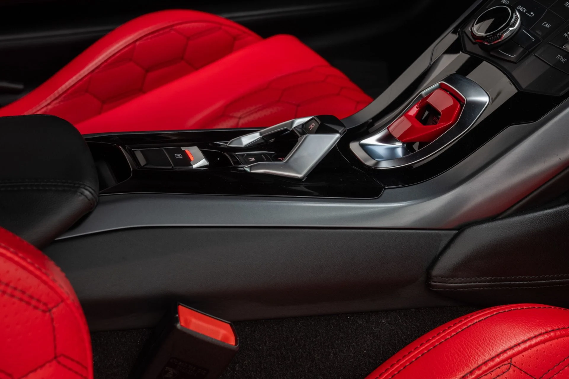 mph038_346269006_Used_2015_Lamborghini_Huracan_LP_610_4_1777064638_6365986530