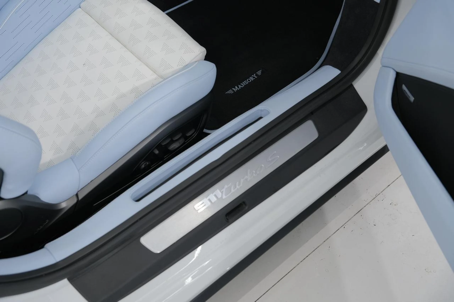 mph038_3468097848_189d7ec540fc88b7864a67cbaa7246f4_0dd5e7ad7e