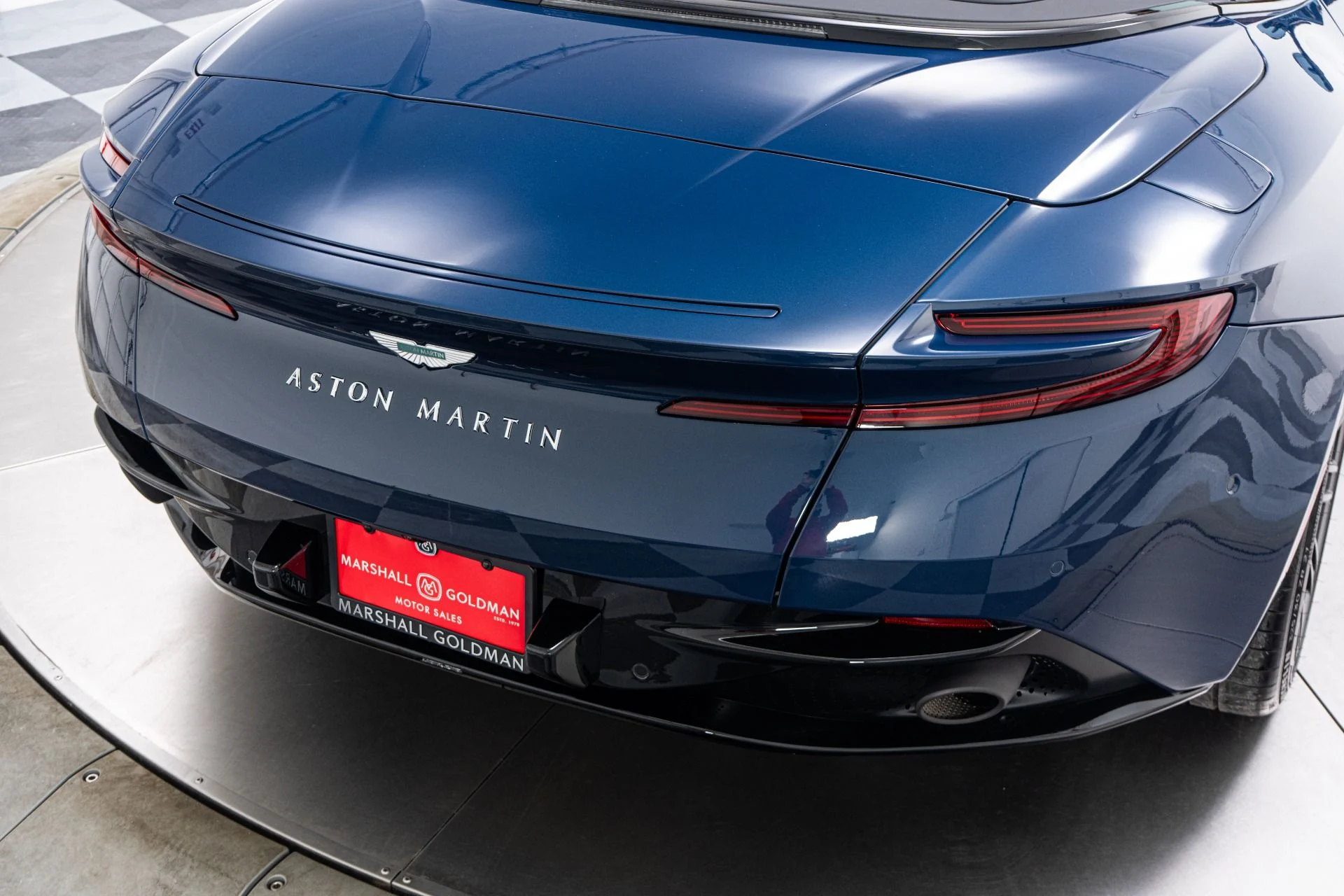 mph038_3474722856_Used_2024_Aston_Martin_DB_12_Volante_Carbon_Fiber_Bucket_Seats_Heritage_Paint_Color_1773867859_a575191dc6