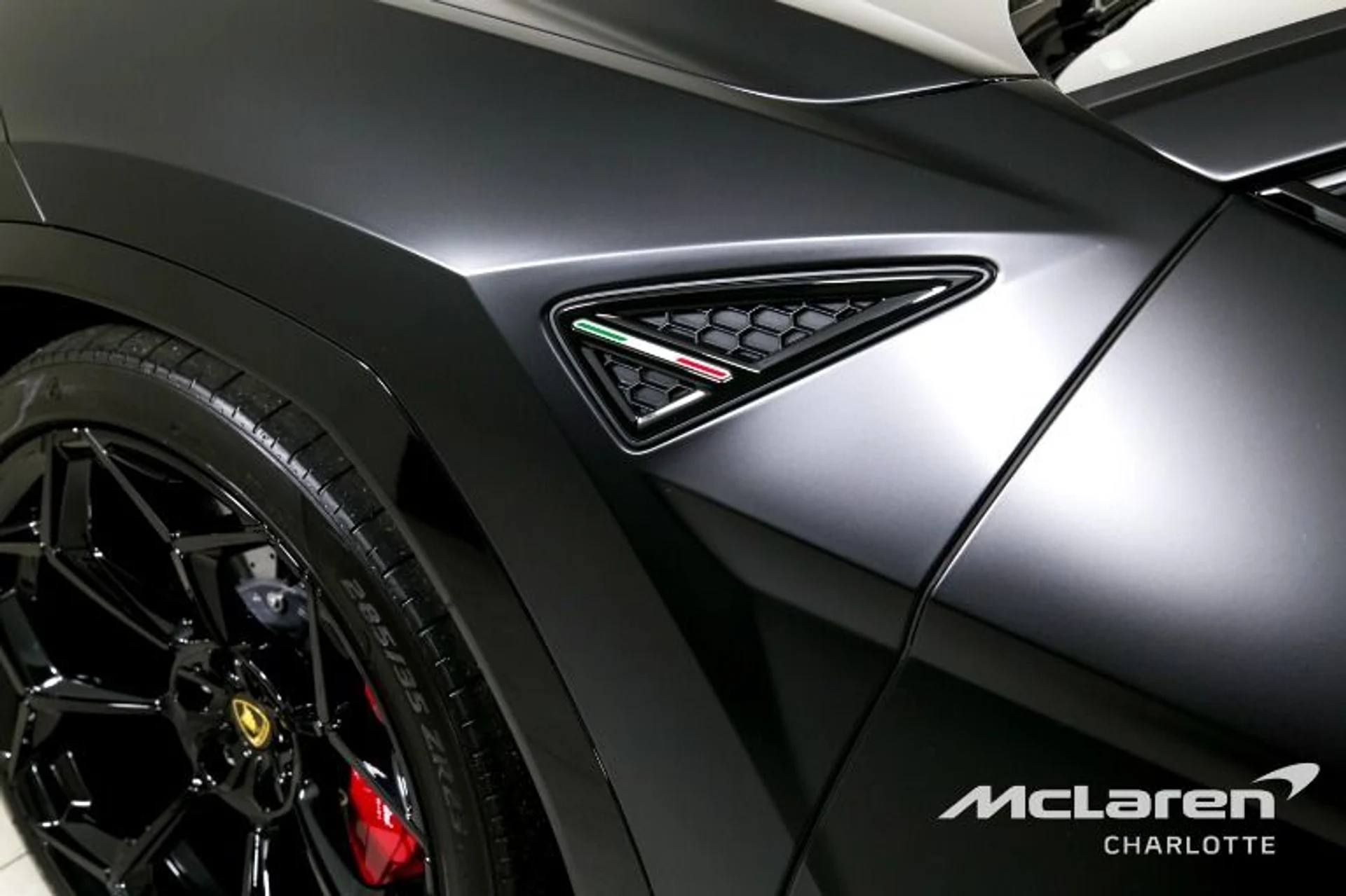 mph038_3479862129_Used_2023_Lamborghini_Urus_Performante_69bf6a140c