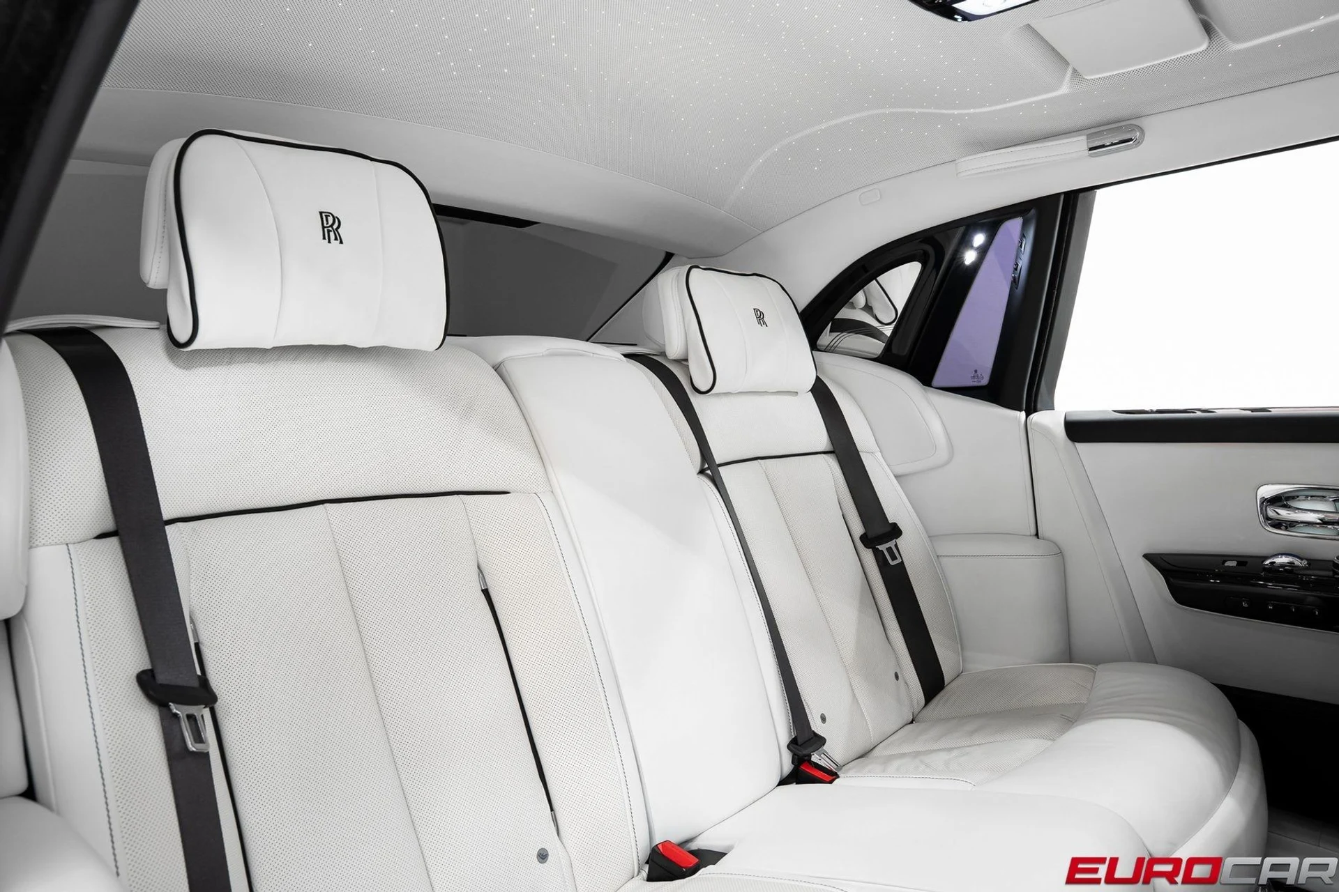 mph038_3484519728_image_39_62fe7761a8