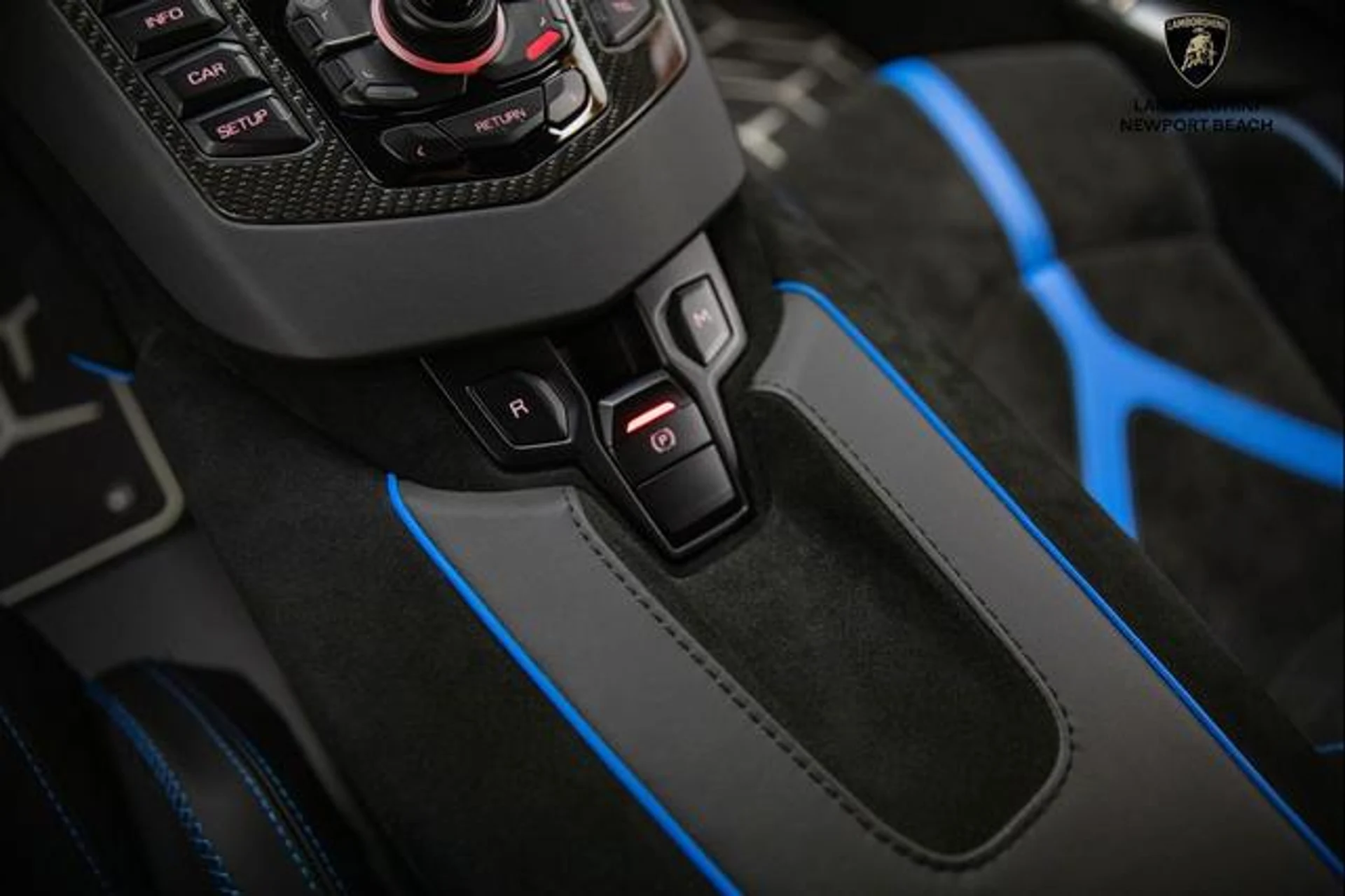 mph038_3494958905_Dy_RVZIA_5ii_Cplvr_SO_0p6s_Dn7_Ws_E_df186679a4