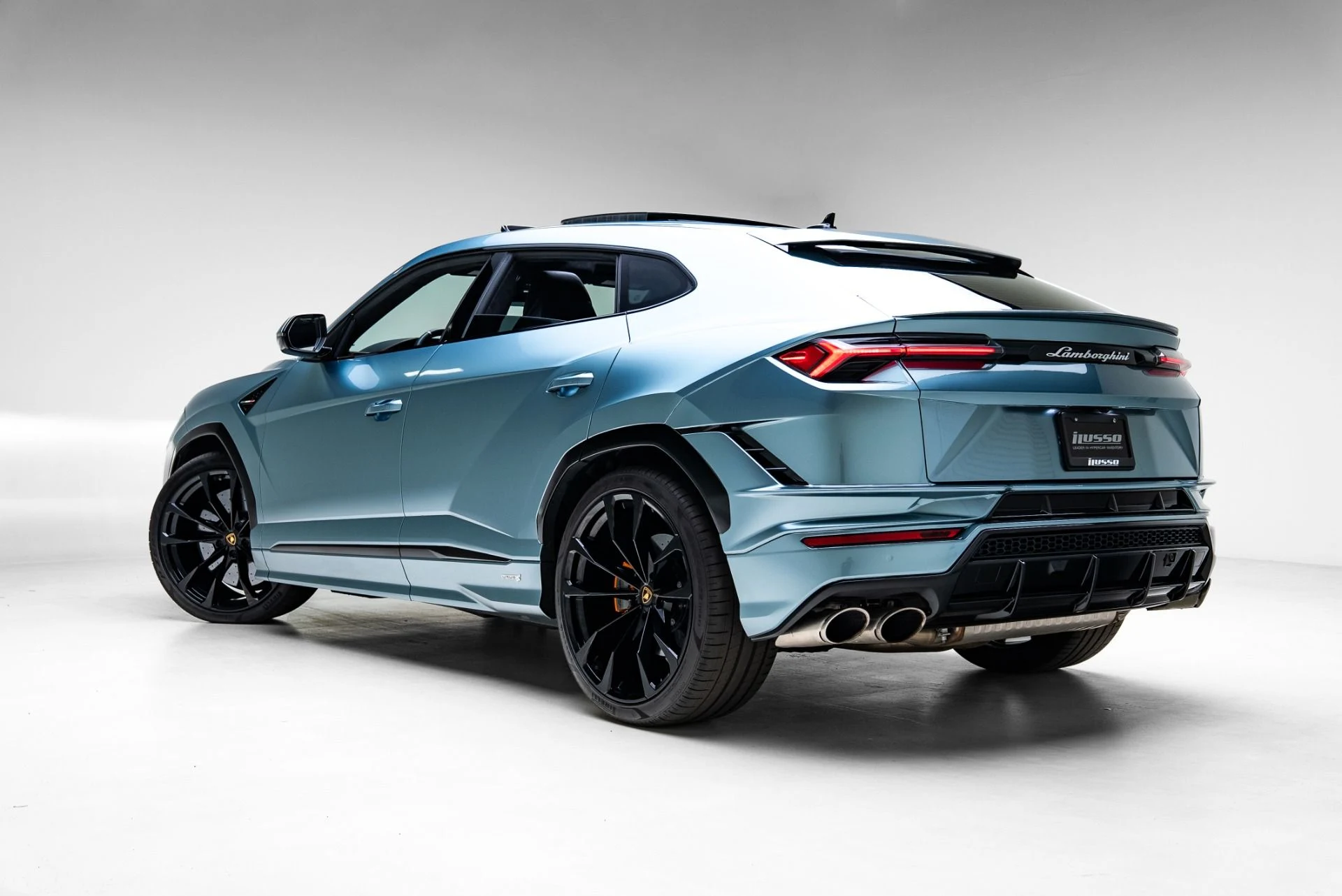 mph038_3512090835_Used_2023_Lamborghini_Urus_S_1775088141_01e740161c