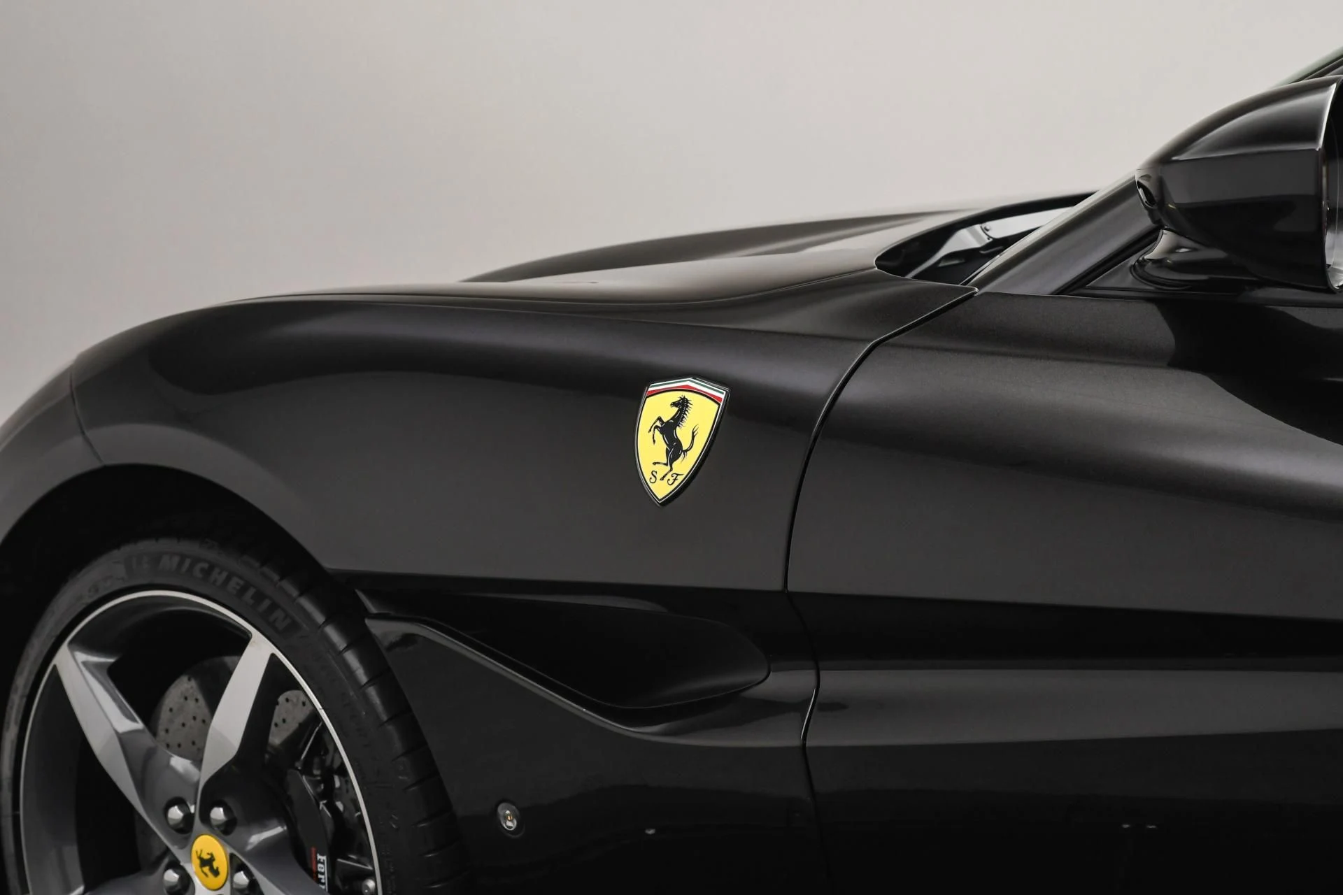 mph038_3532493849_Used_2023_Ferrari_Portofino_M_1750320660_8ede37b6c1