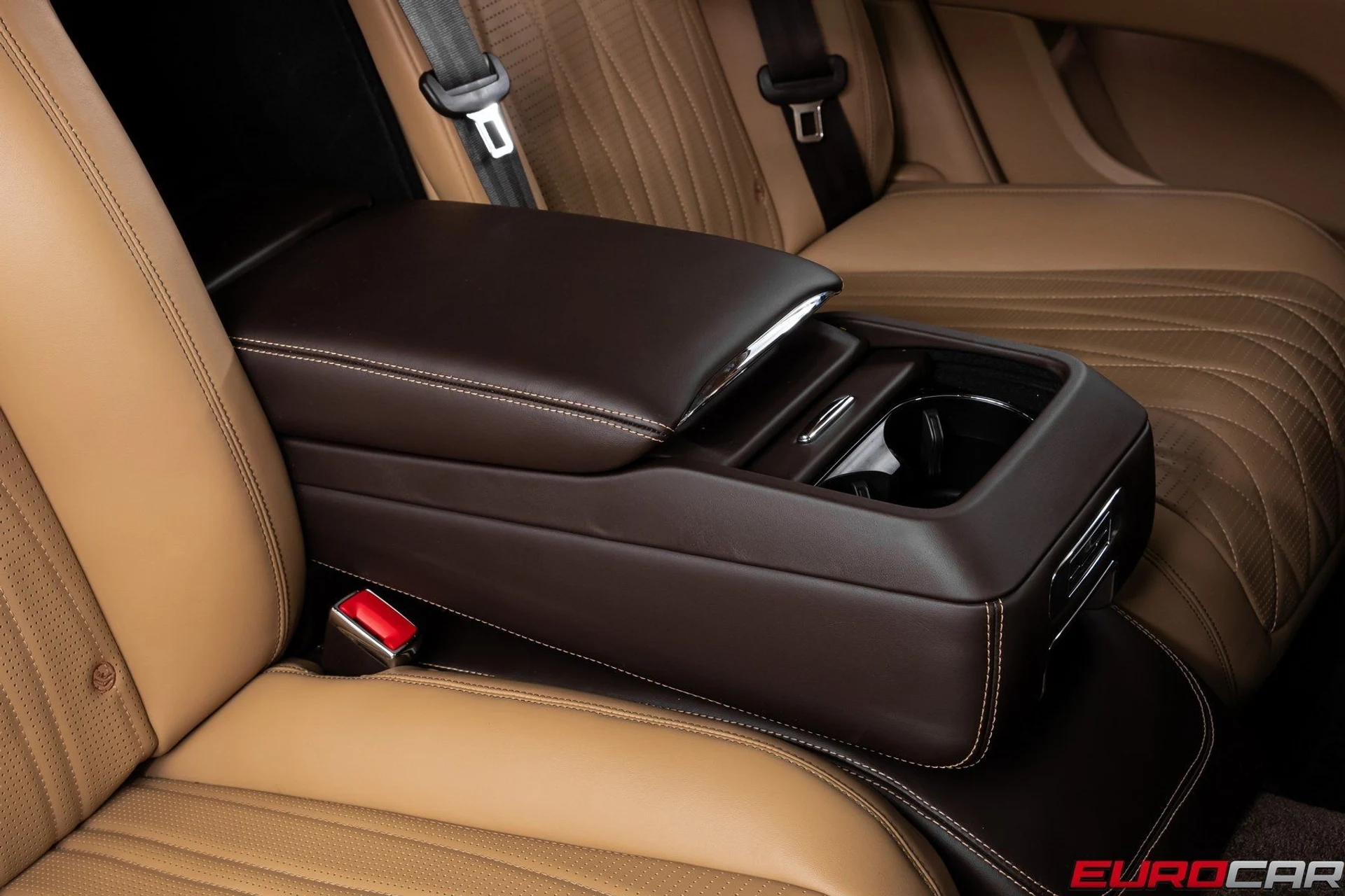 mph038_3560732915_image_39_c04a826823