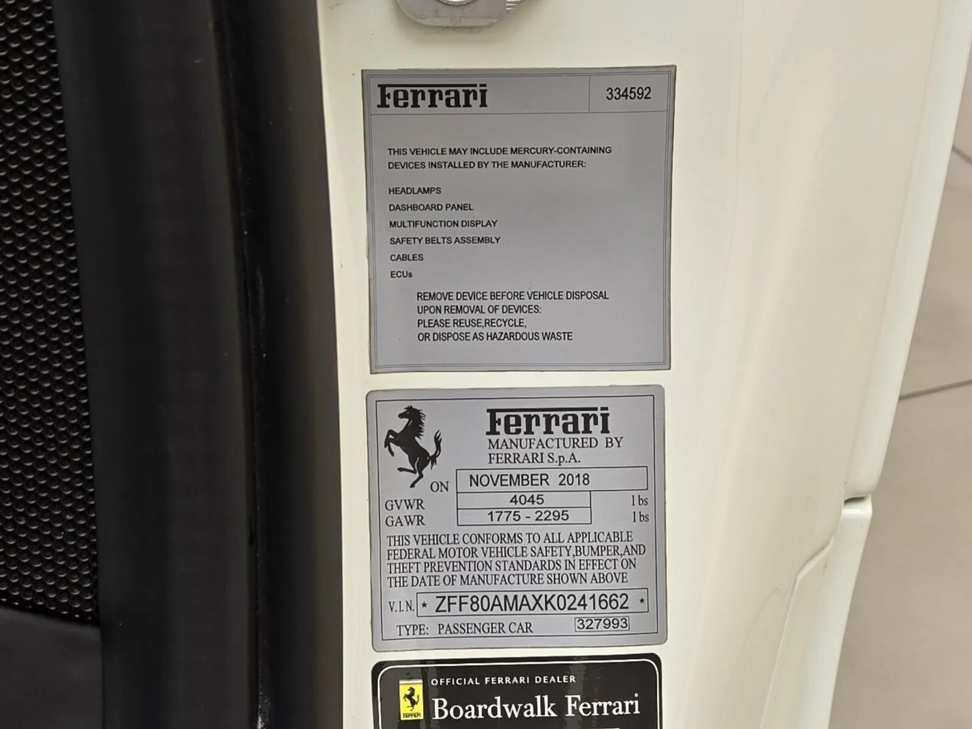 mph038_3565655541_Used_2019_Ferrari_488_Spider_1761634758_3ac9a1f158