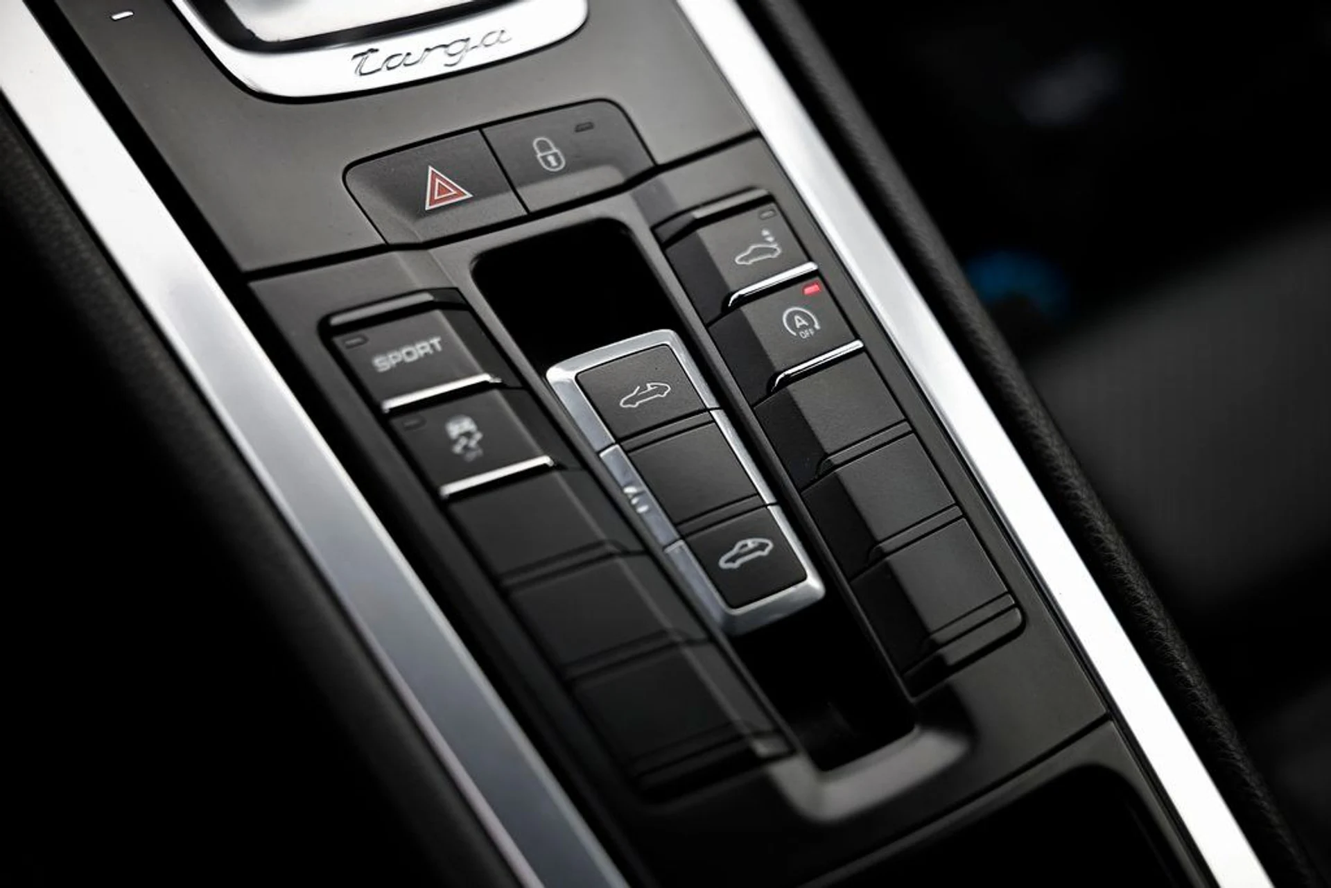 mph038_3571175413_2fdf5745ee4dbd3f8614e23f8968f878_90dd5cede3