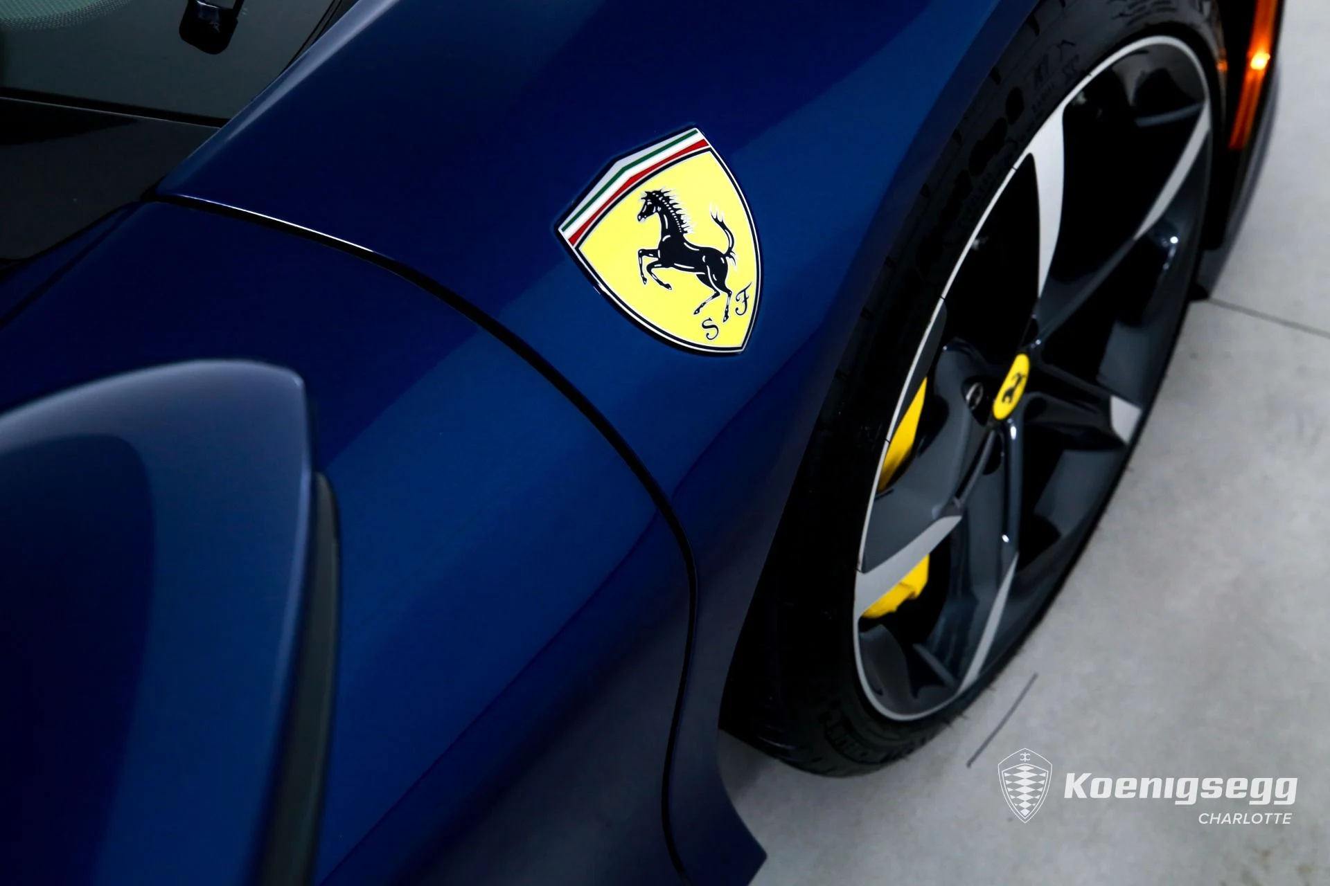 mph038_3578560833_Used_2022_Ferrari_SF_90_Spider_1775659982_f4233c2882