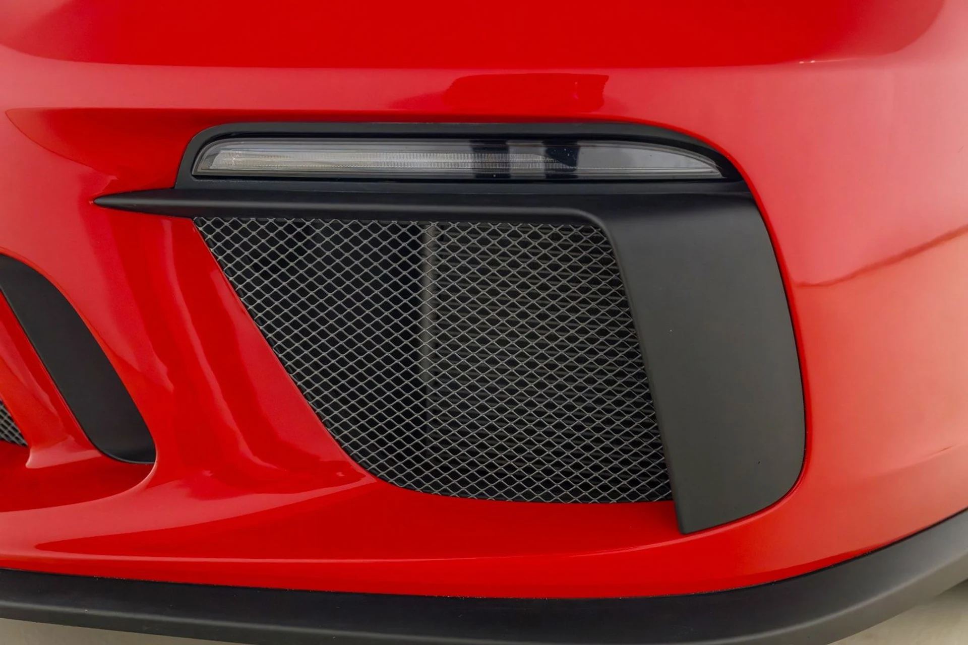 mph038_3591813598_50e7f4159e30483e99e2d3a6dfc65eeb_690ef11c40